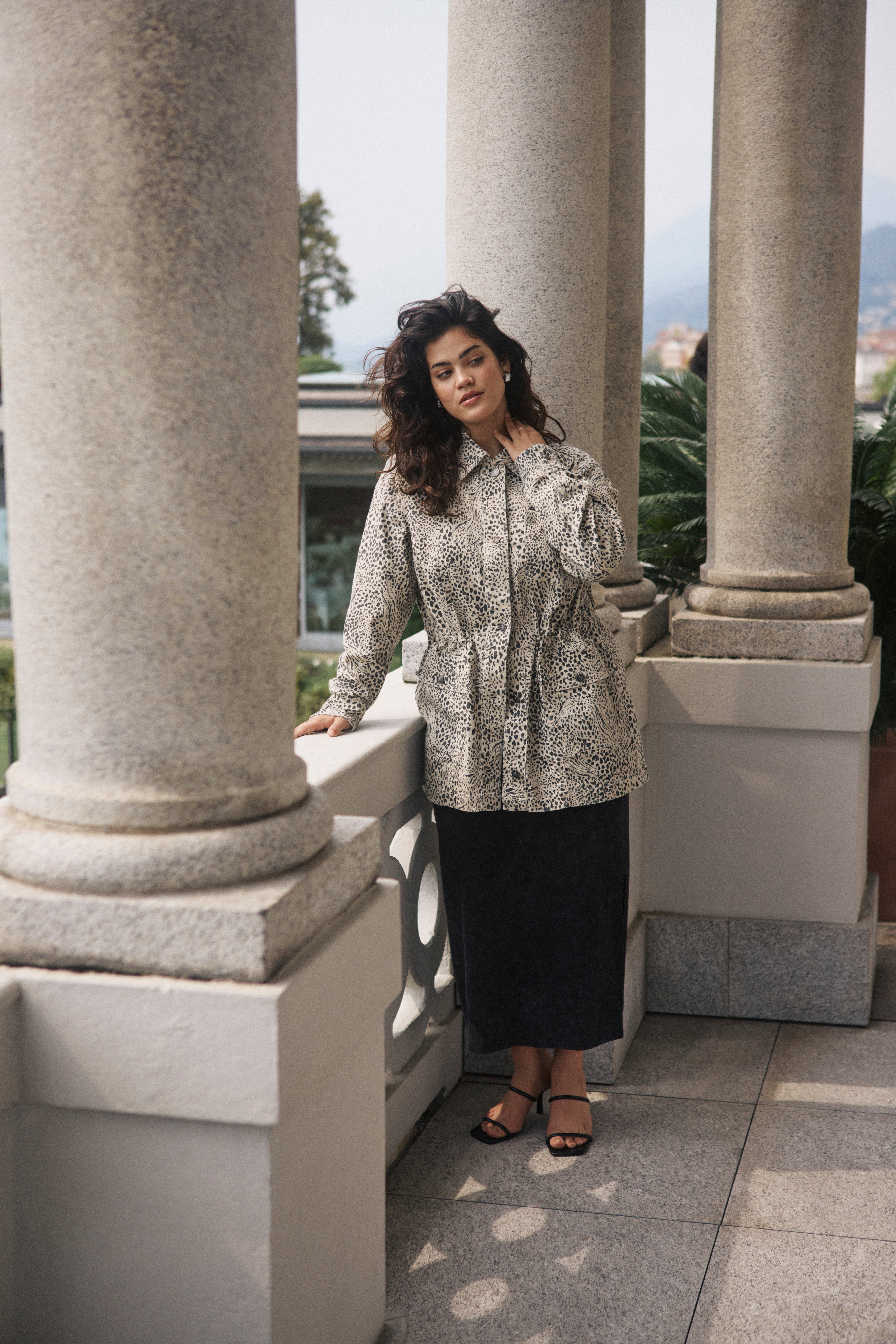 KCdalia Skirt LOCATION NONE 10583205-107404