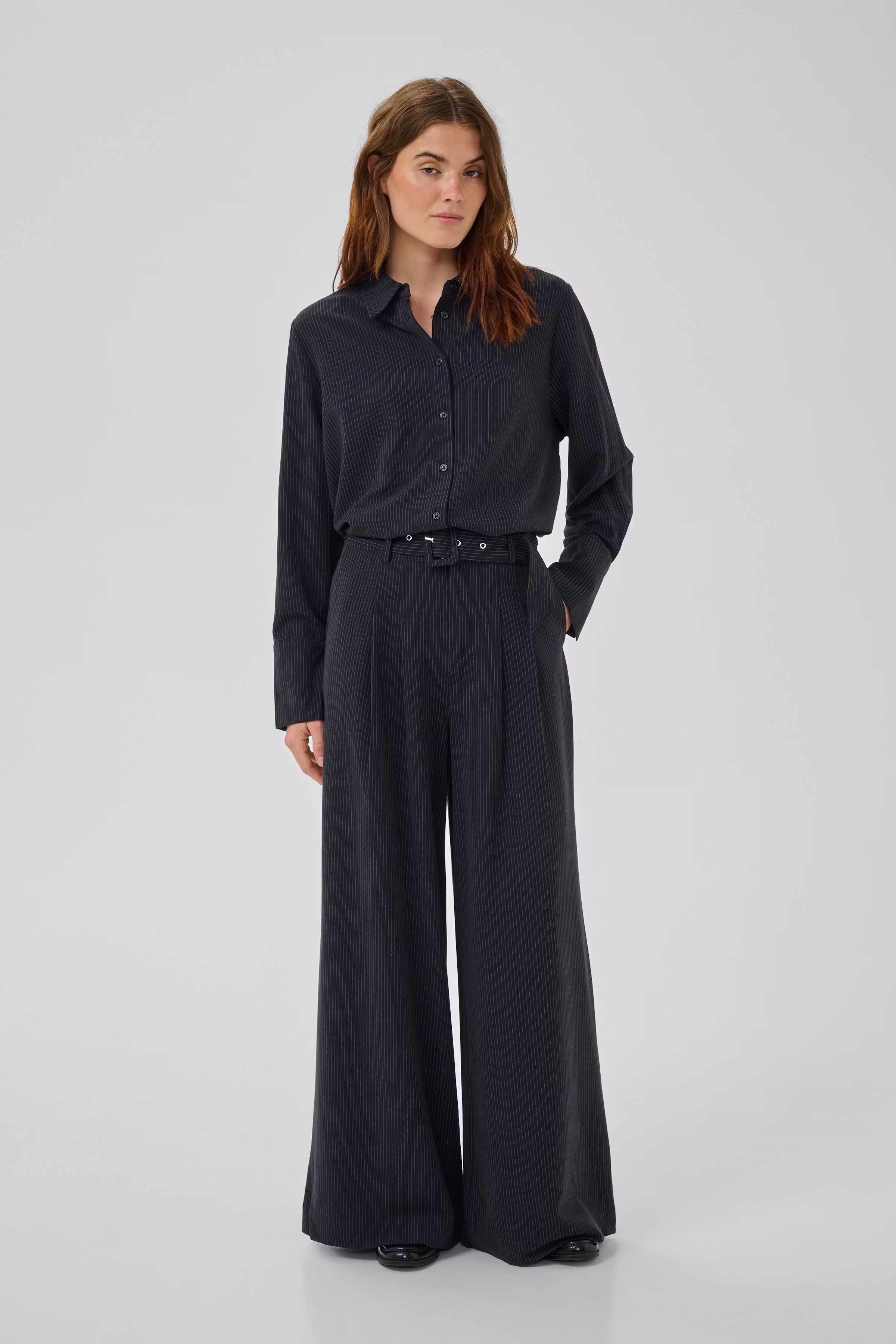 VittaMW Broek LOOKBOOK FRONT 10704999-107047