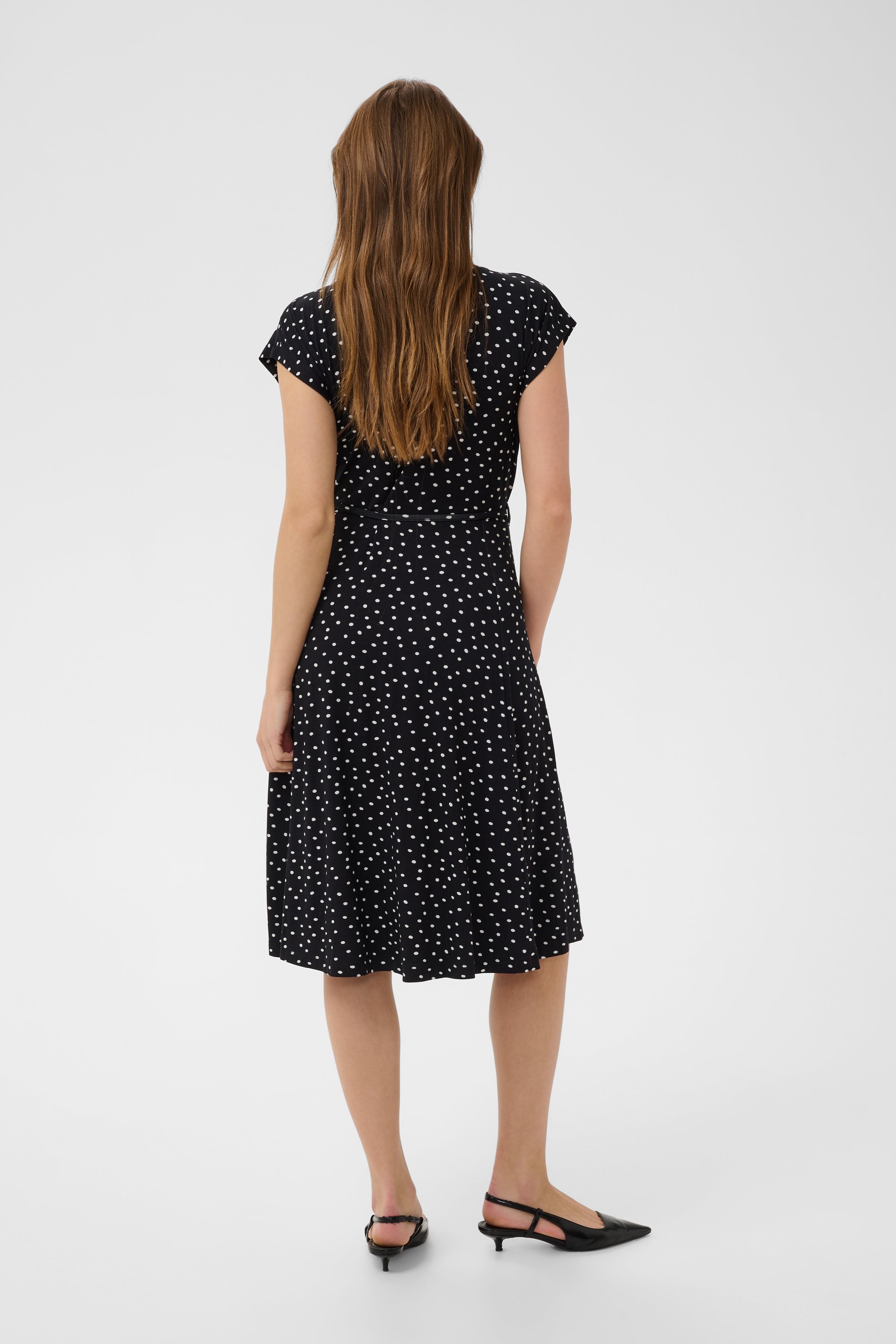 KAbella Kjole LOOKBOOK BACK 10511965-109672
