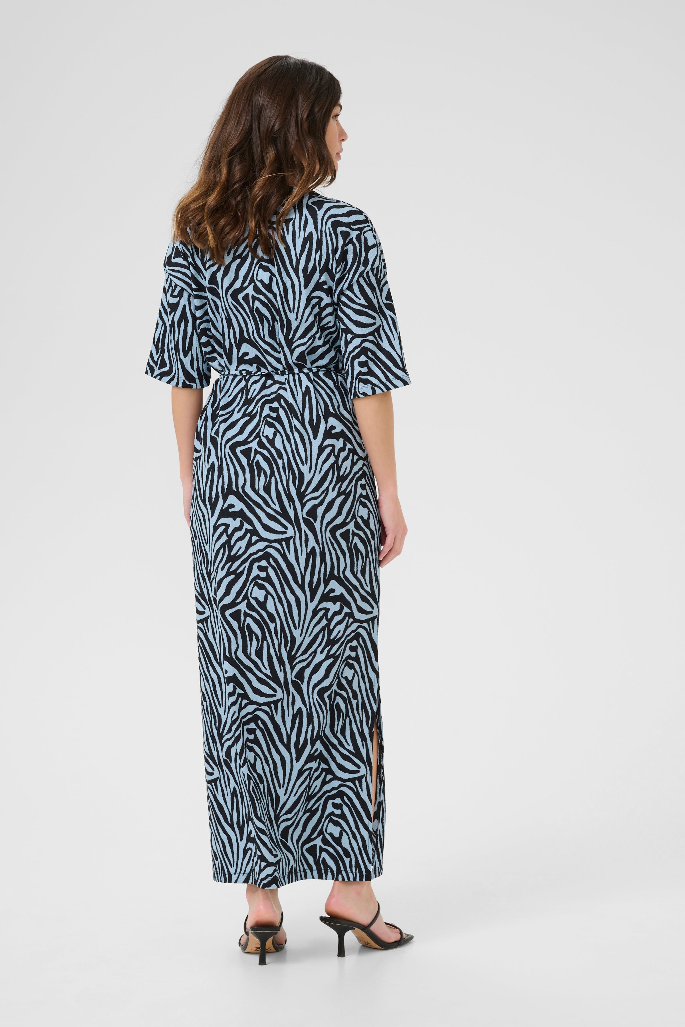 KAivanna Klänning LOOKBOOK BACK 10509781-107119