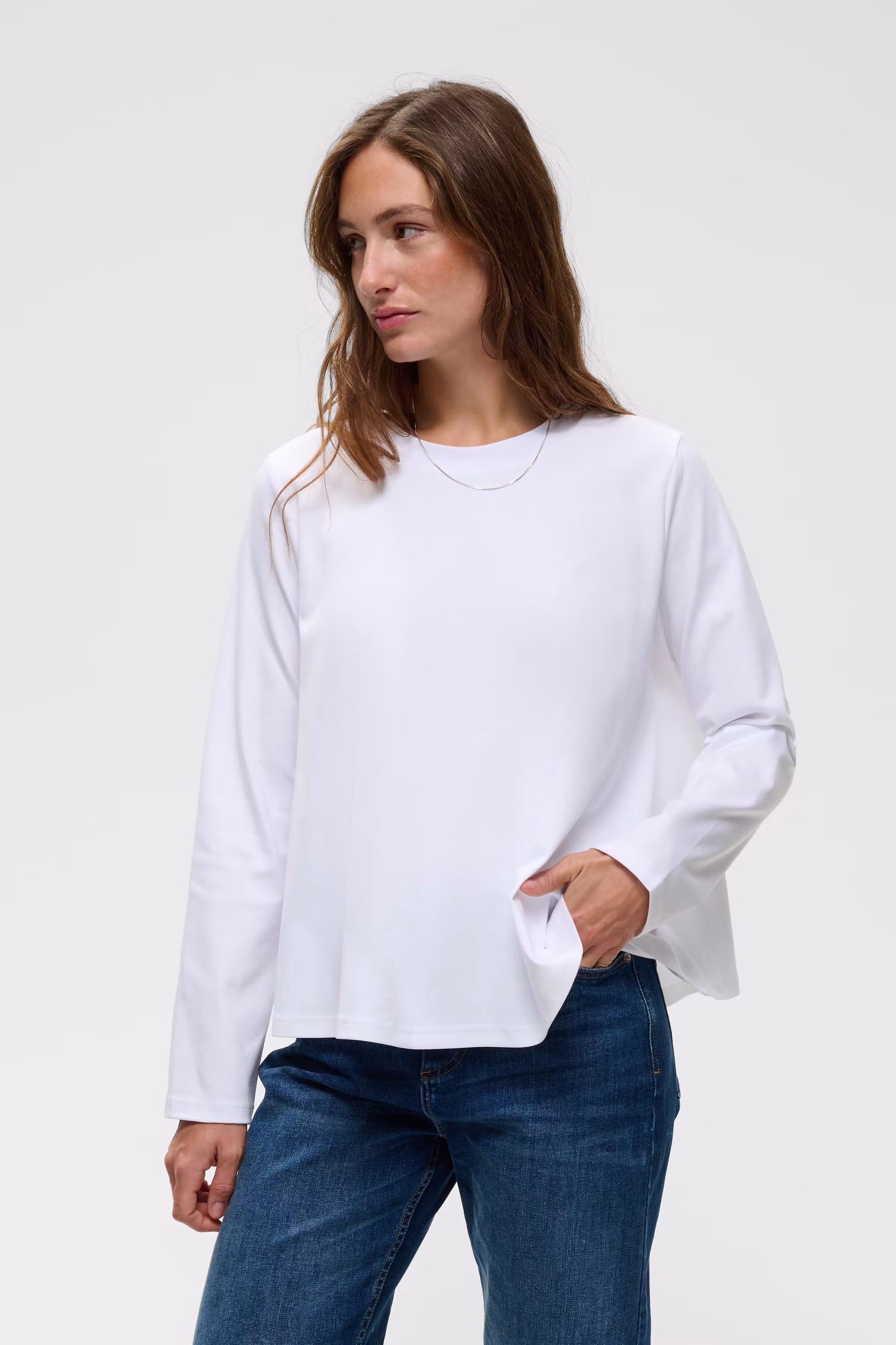 ALISTONIW T-shirt LOOKBOOK FRONT 30112851-300001