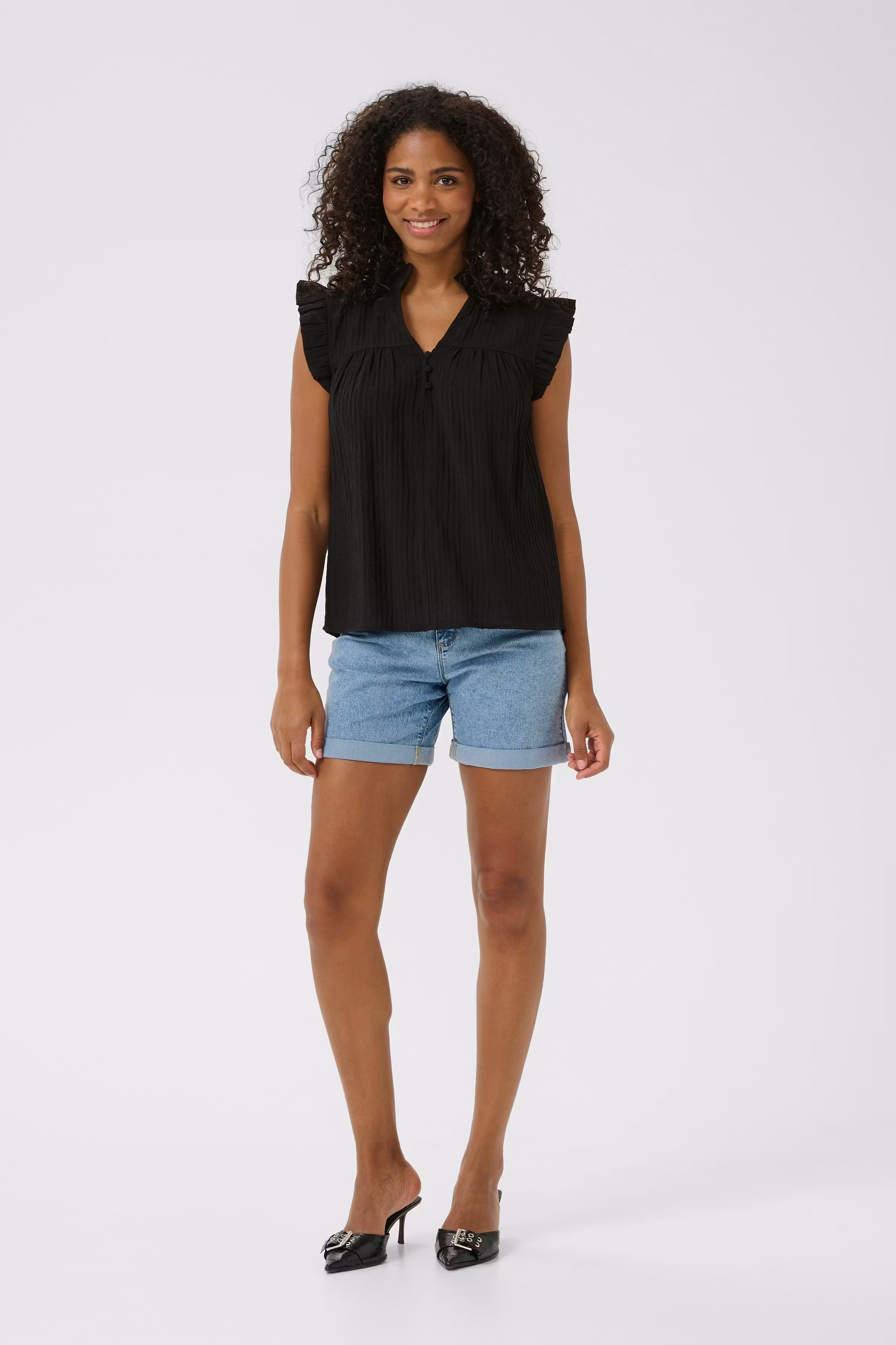 KAliany Blouse LOOKBOOK FRONT 10509993-100121