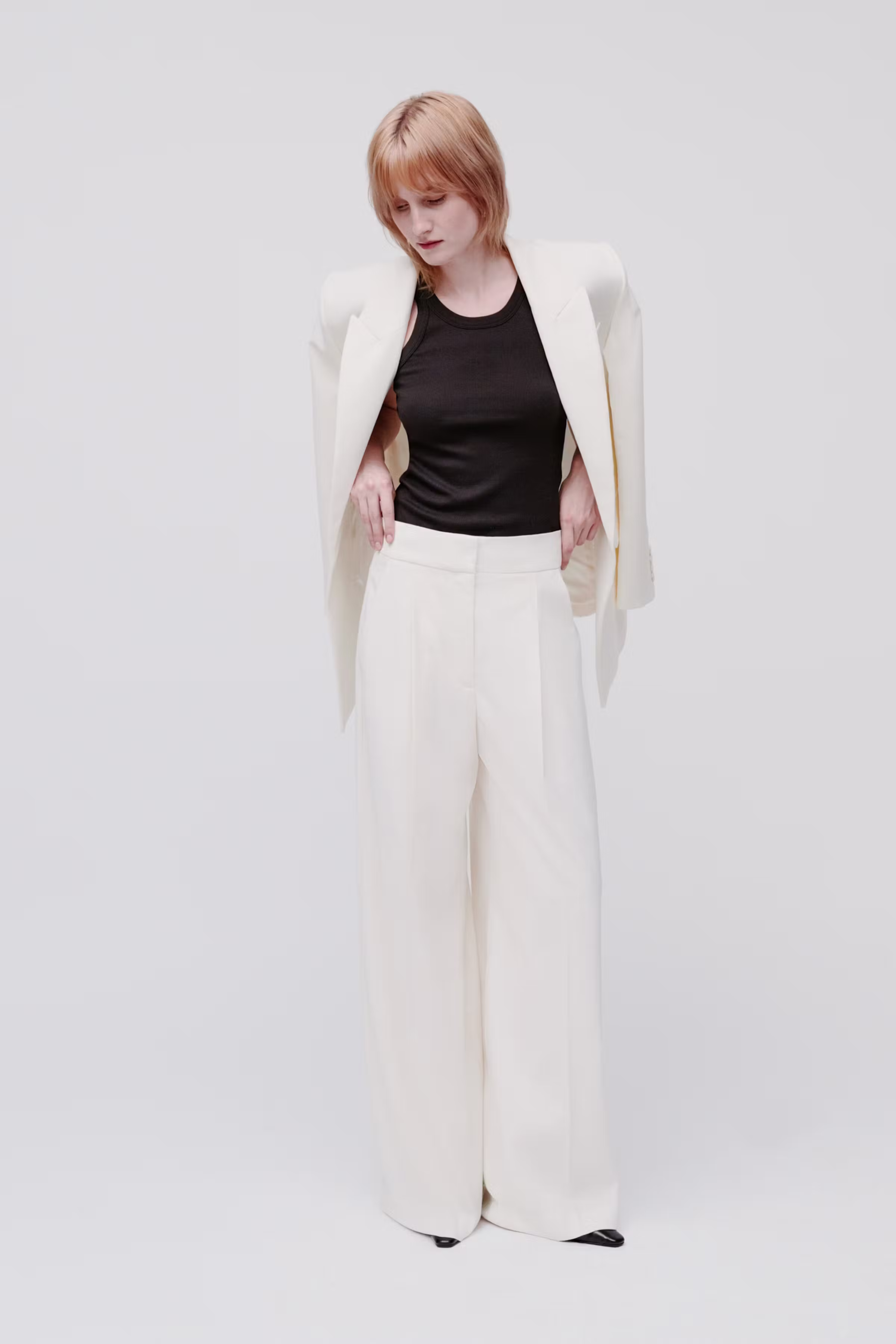 IOPRESCILLIA SUE Trousers LOOKBOOK FRONT 30600623-WH010