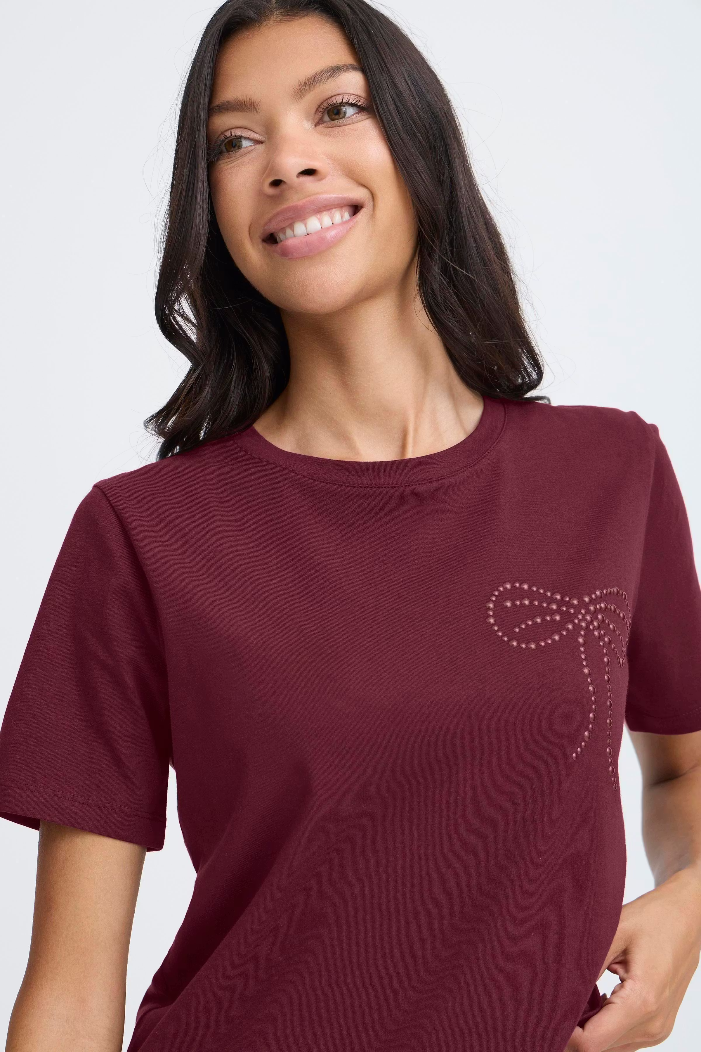 BYSELENE T-shirt LOOKBOOK DETAIL 20816830-191627