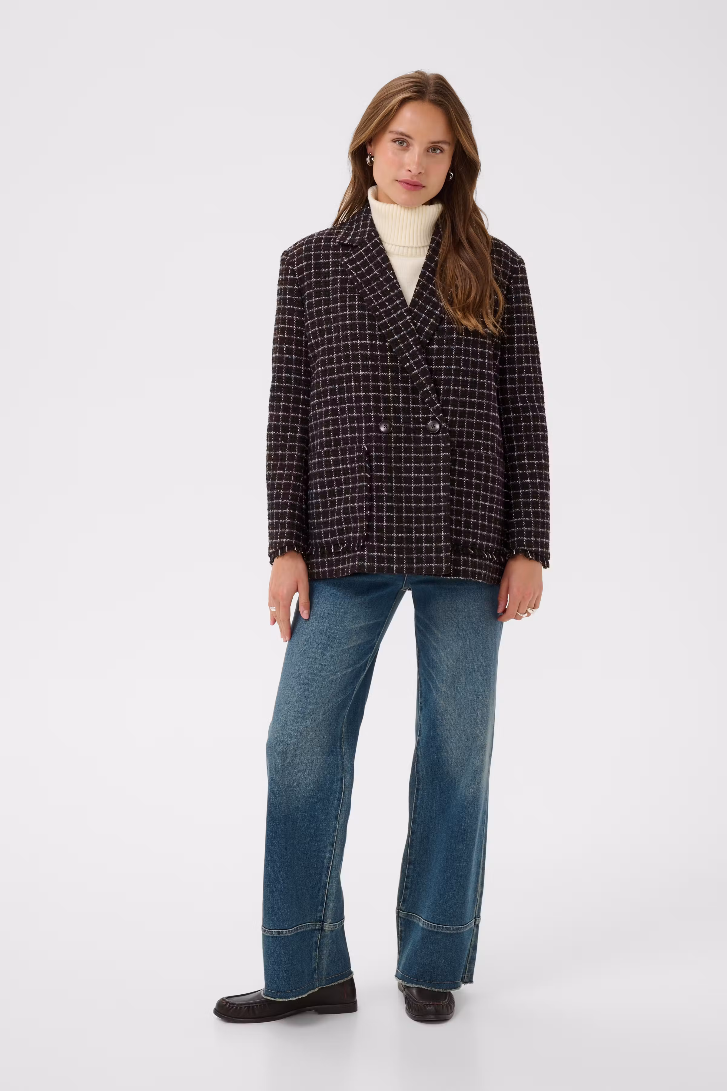 UttaSZ Mantel LOOKBOOK FRONT 30515576-190912