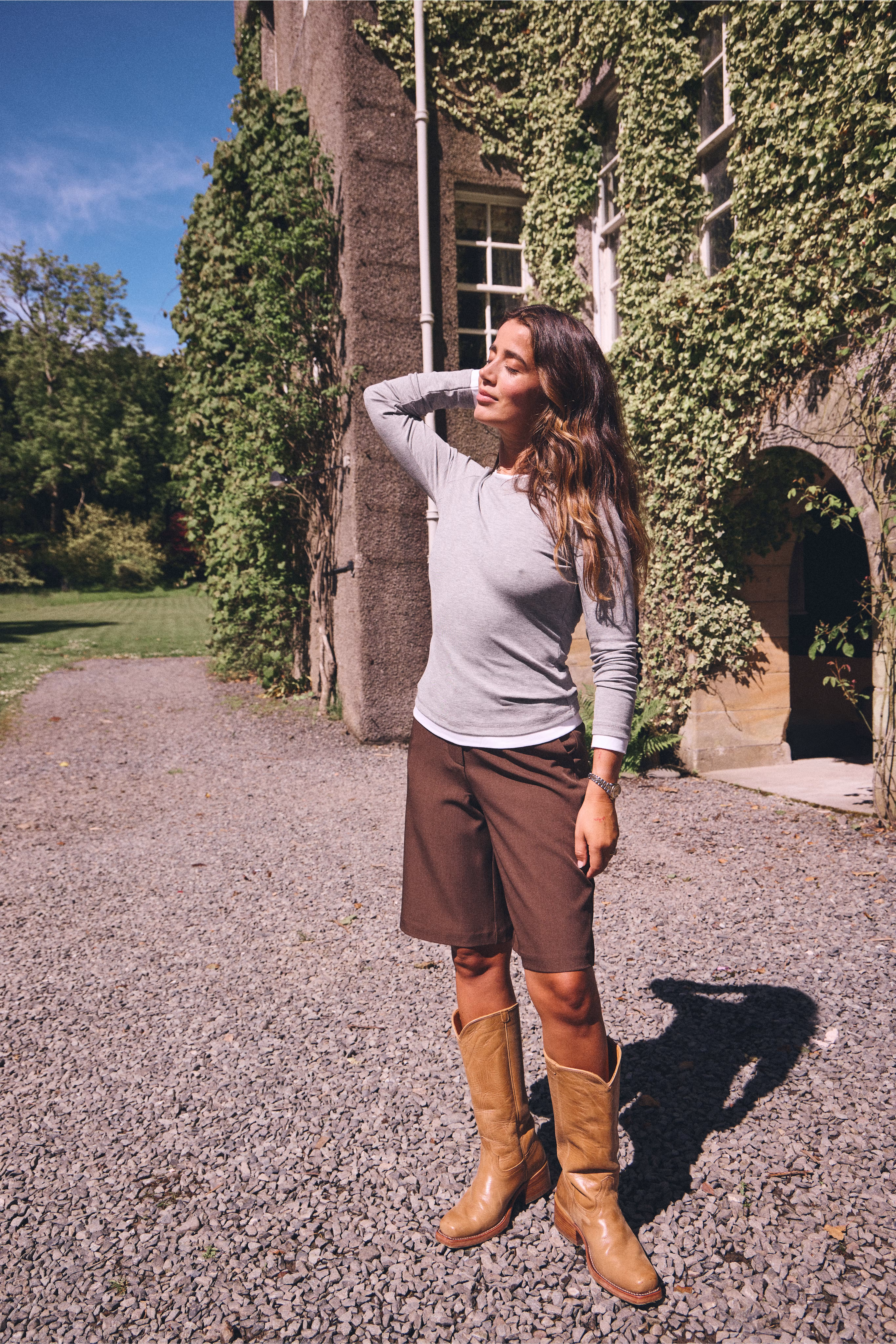 IHFAVA Shorts LOCATION NONE 20126276-1908141
