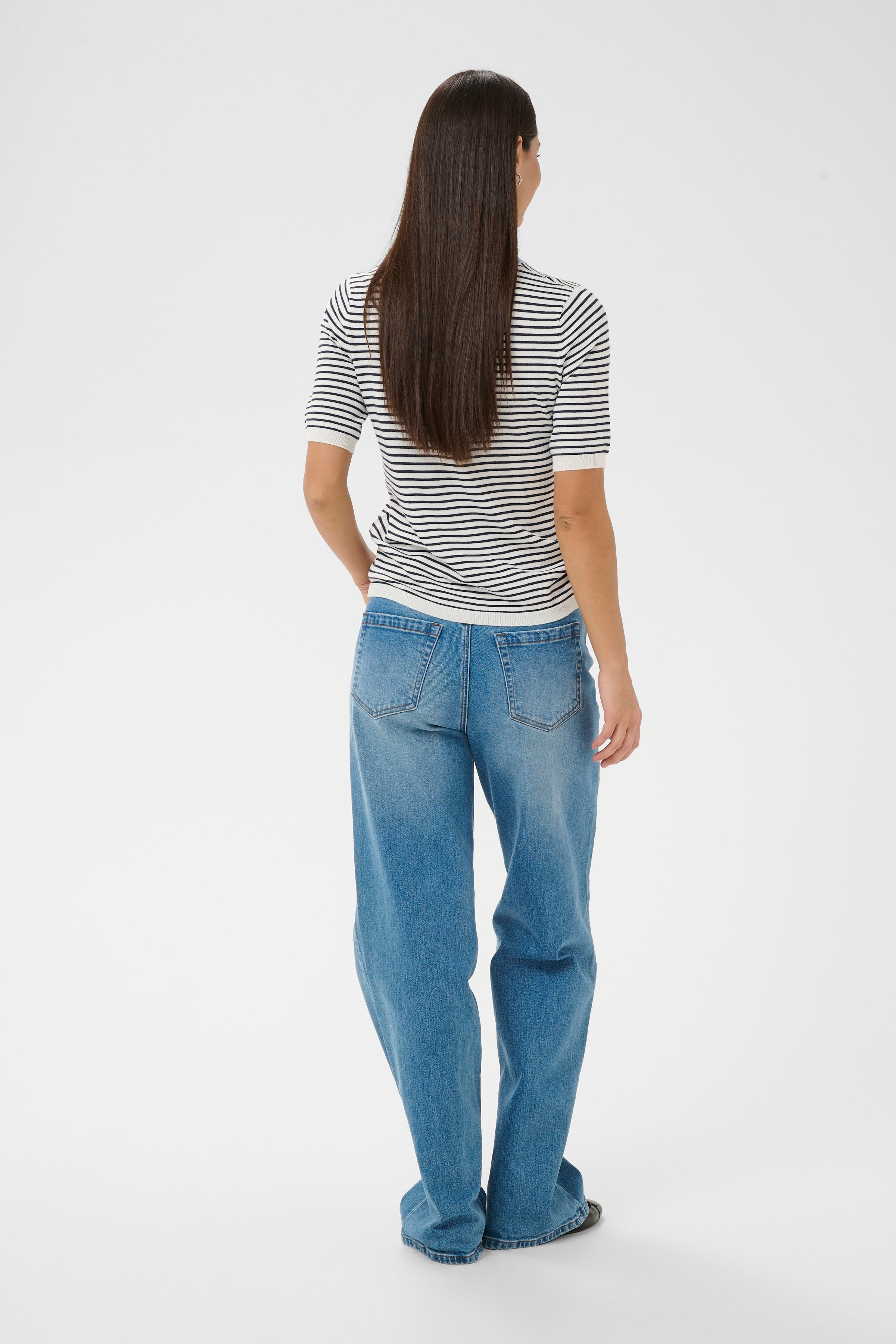 KAlizza Pullover LOOKBOOK BACK 10511826-109521