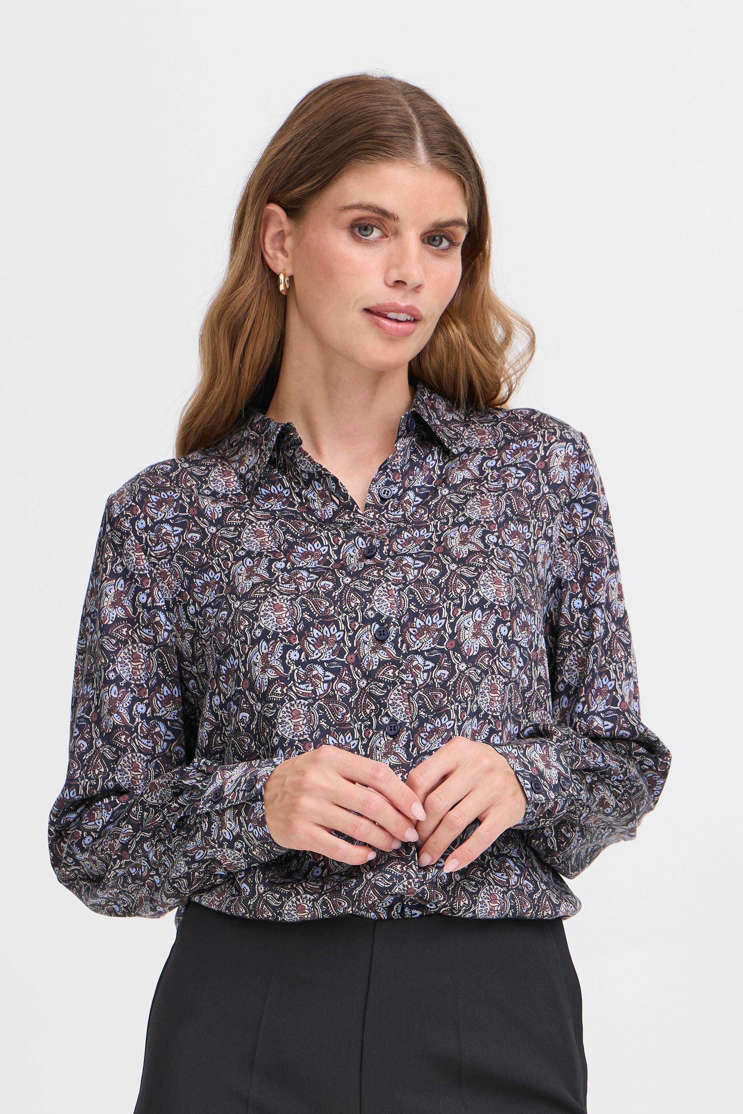 FRGLADIS Skjorte LOOKBOOK FRONT 20617072-900005170