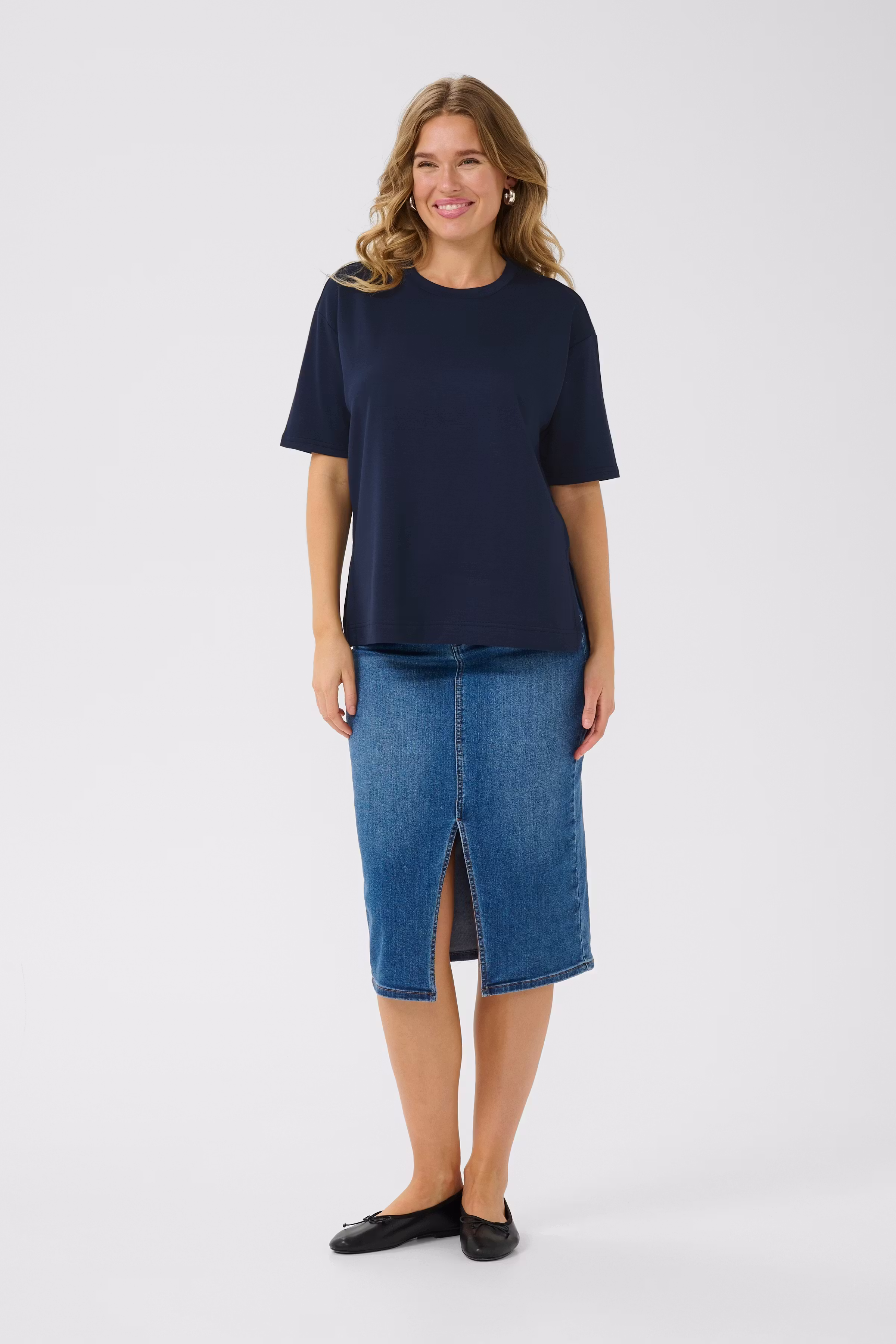 BPida Sweatshirt LOOKBOOK FRONT 10590968-107049B