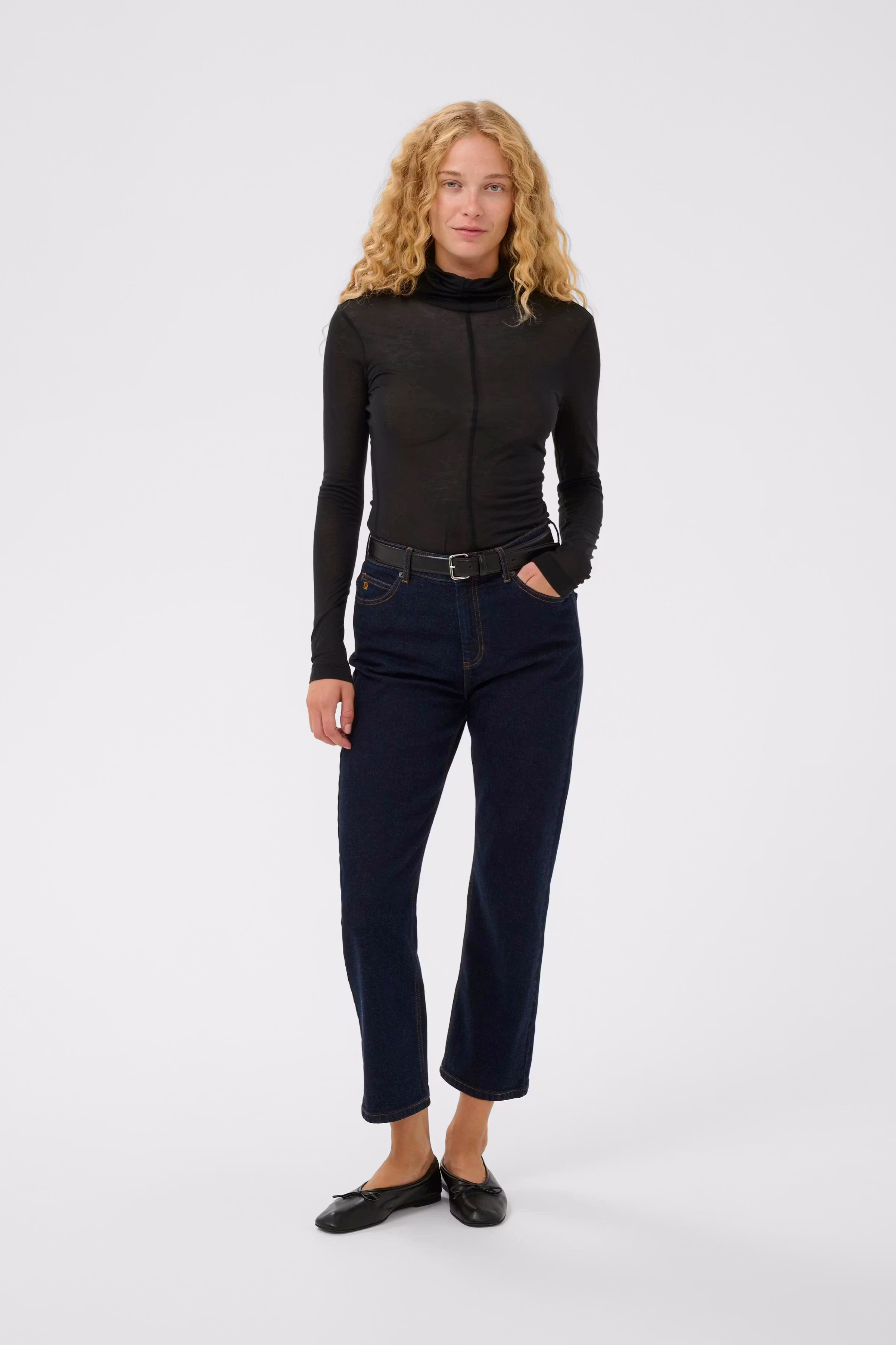 TYLERIW T-shirt LOOKBOOK FRONT 30112211-194008