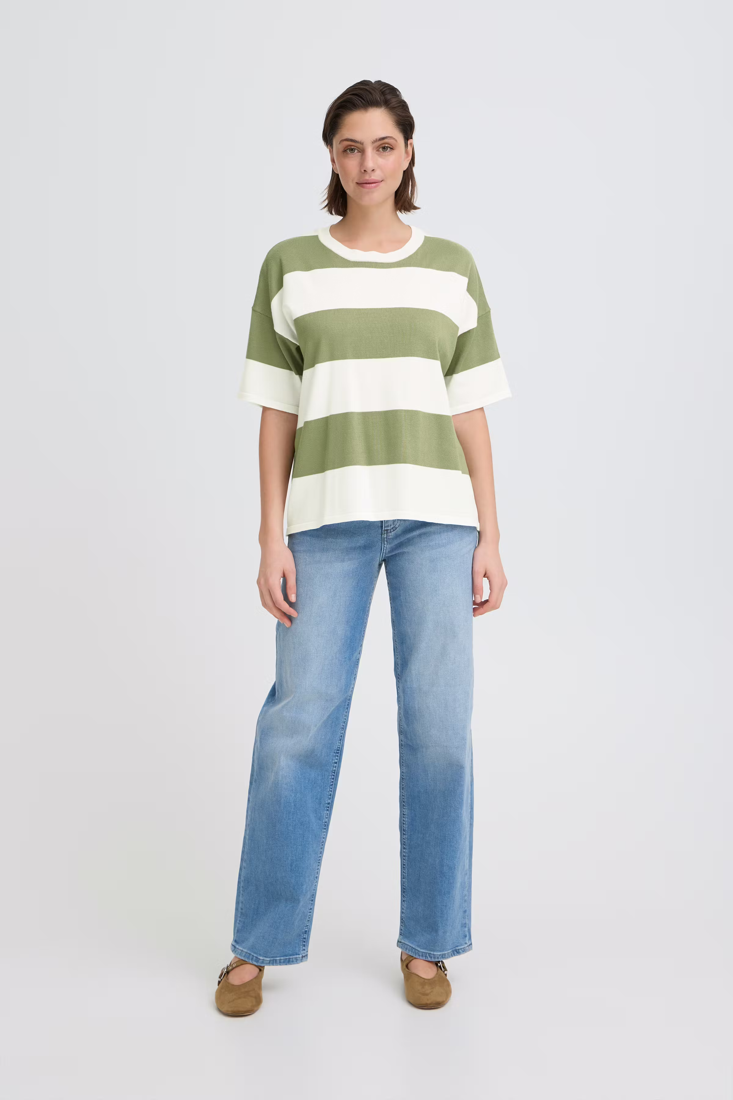 IHLULS Pullover LOOKBOOK FRONT 20125817-900007012