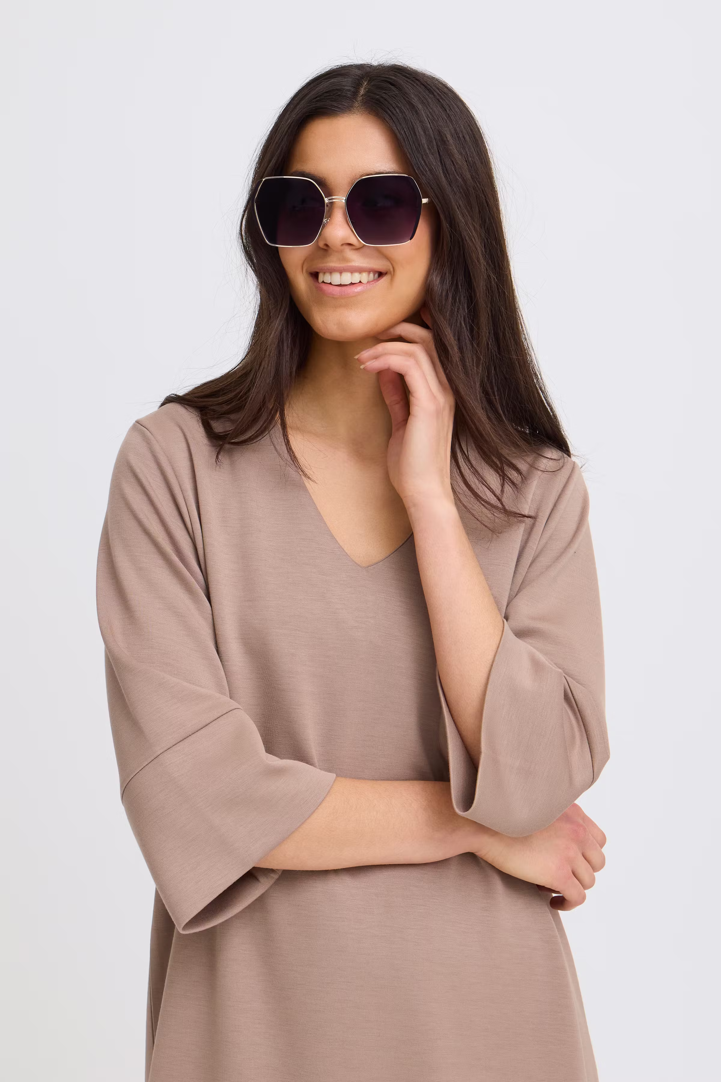 FRELDA Solbriller LOOKBOOK FRONT 20617968-194008