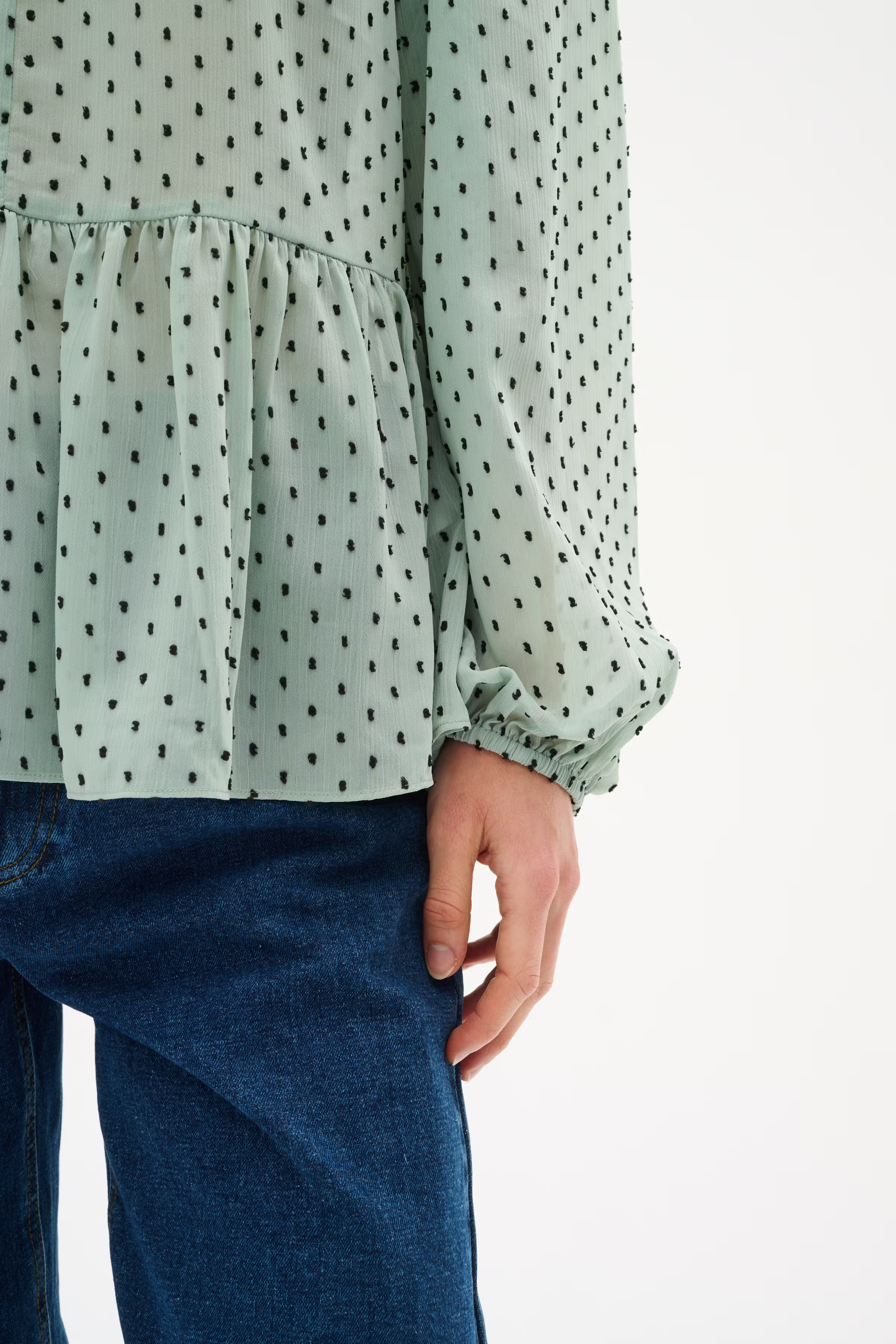 CibiIW Blouse LOOKBOOK DETAIL 30110260-165808