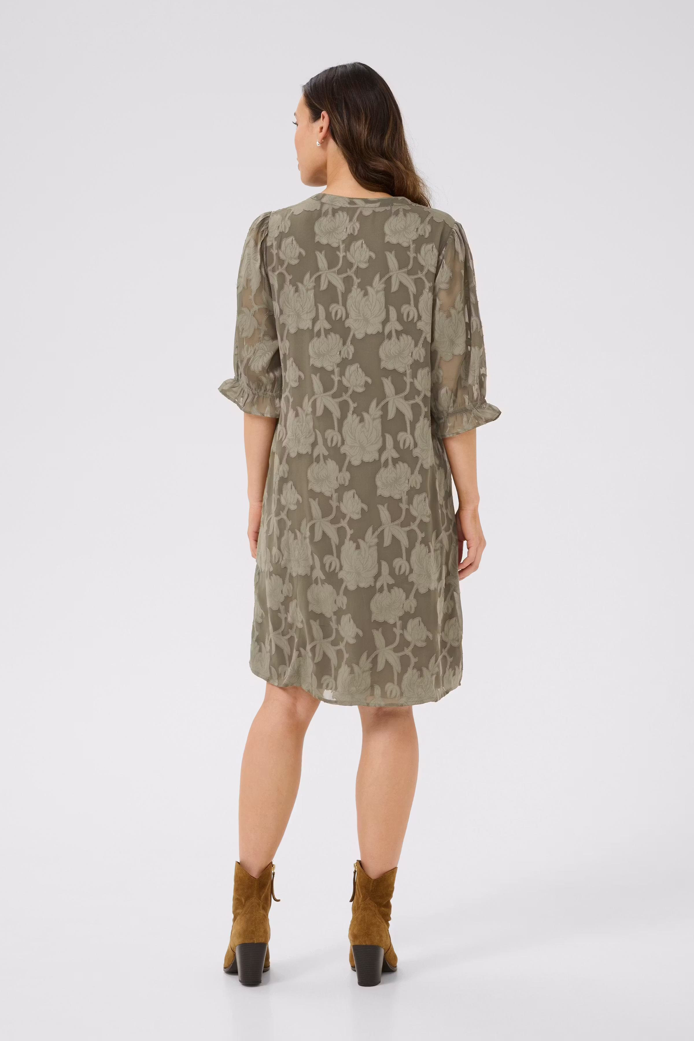 CRYana Dress LOOKBOOK BACK 10613286-190820