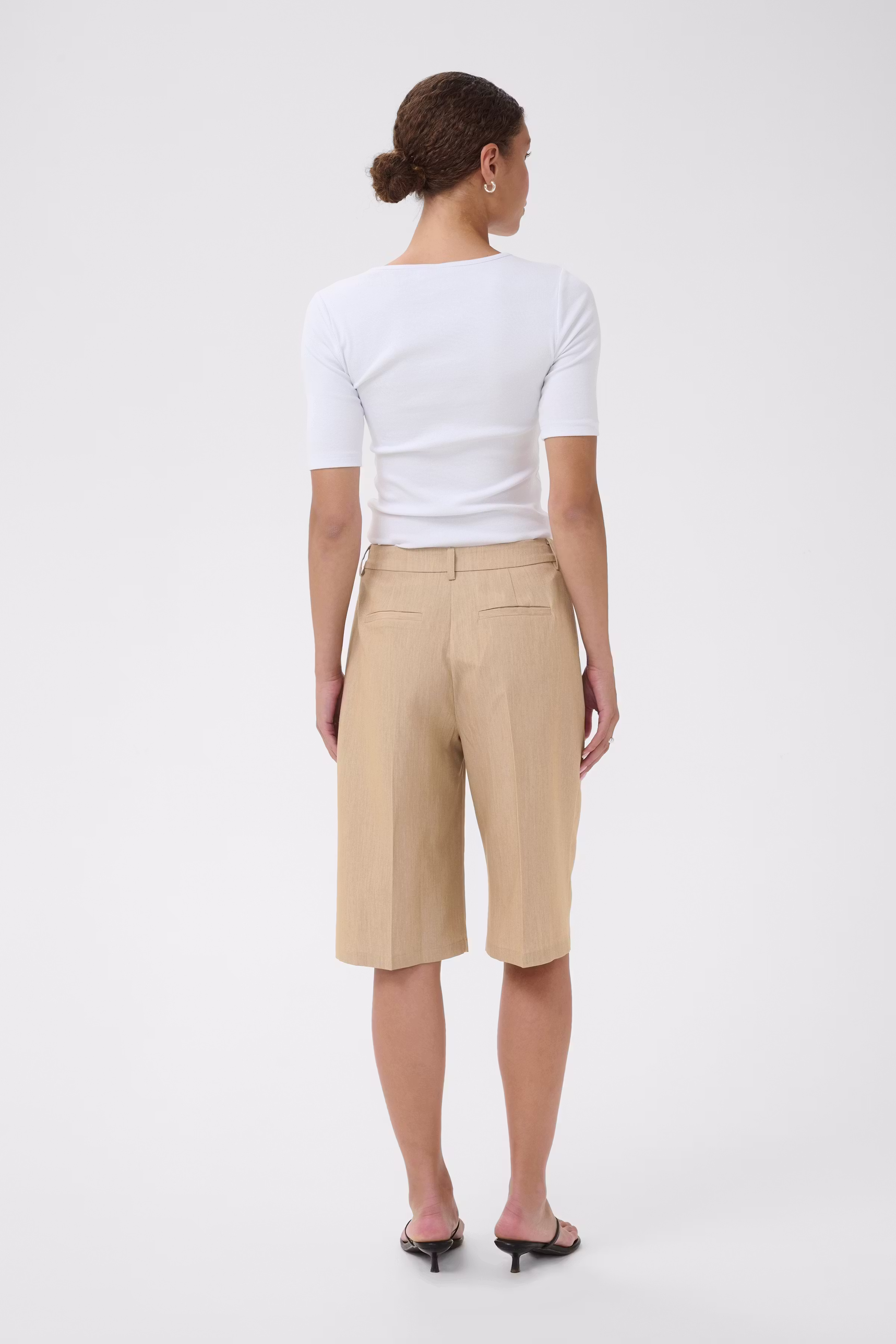 KAjulie Shorts LOOKBOOK BACK 10513132-1000760
