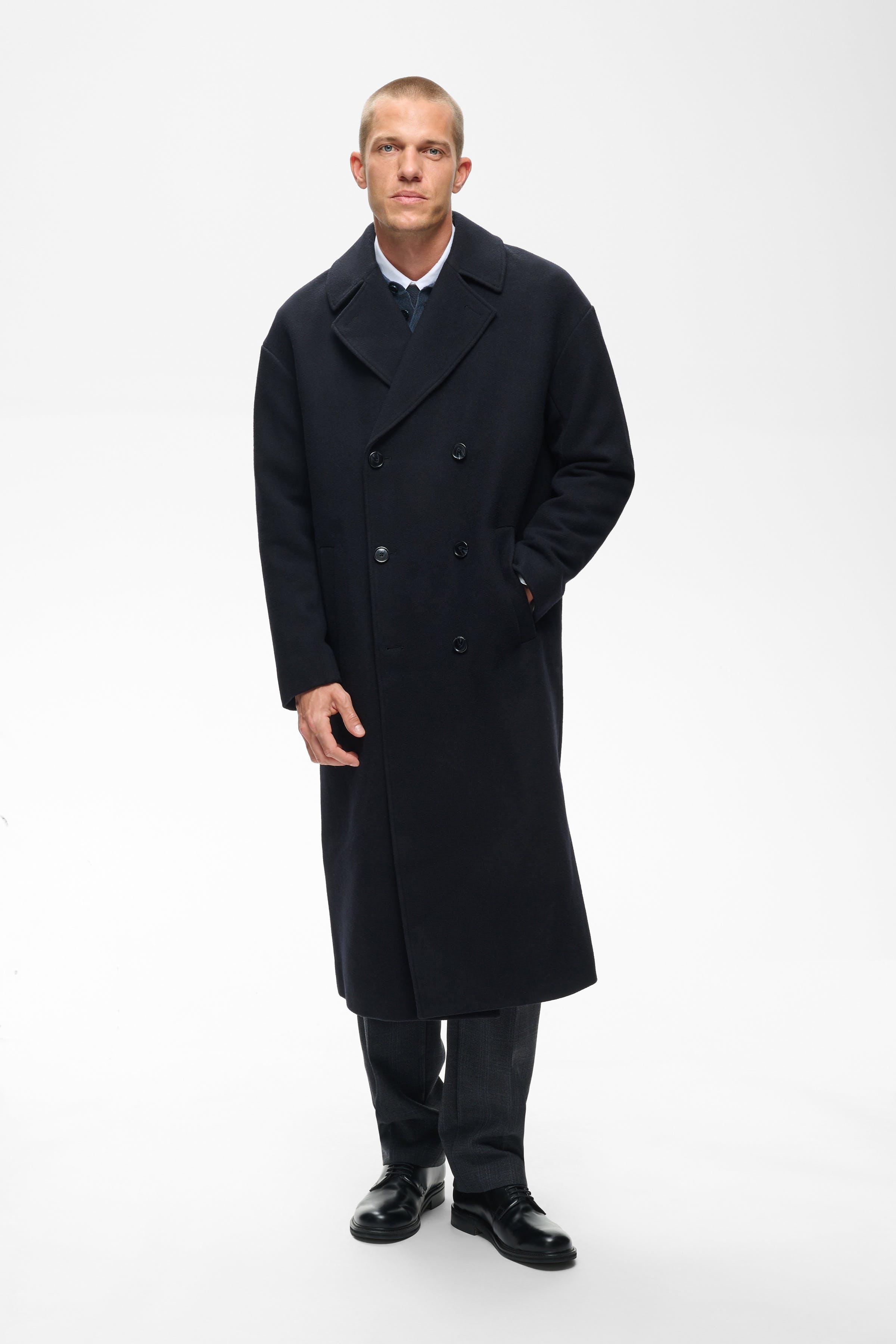 MABullmer Coat LOOKBOOK FRONT 30209471-300275