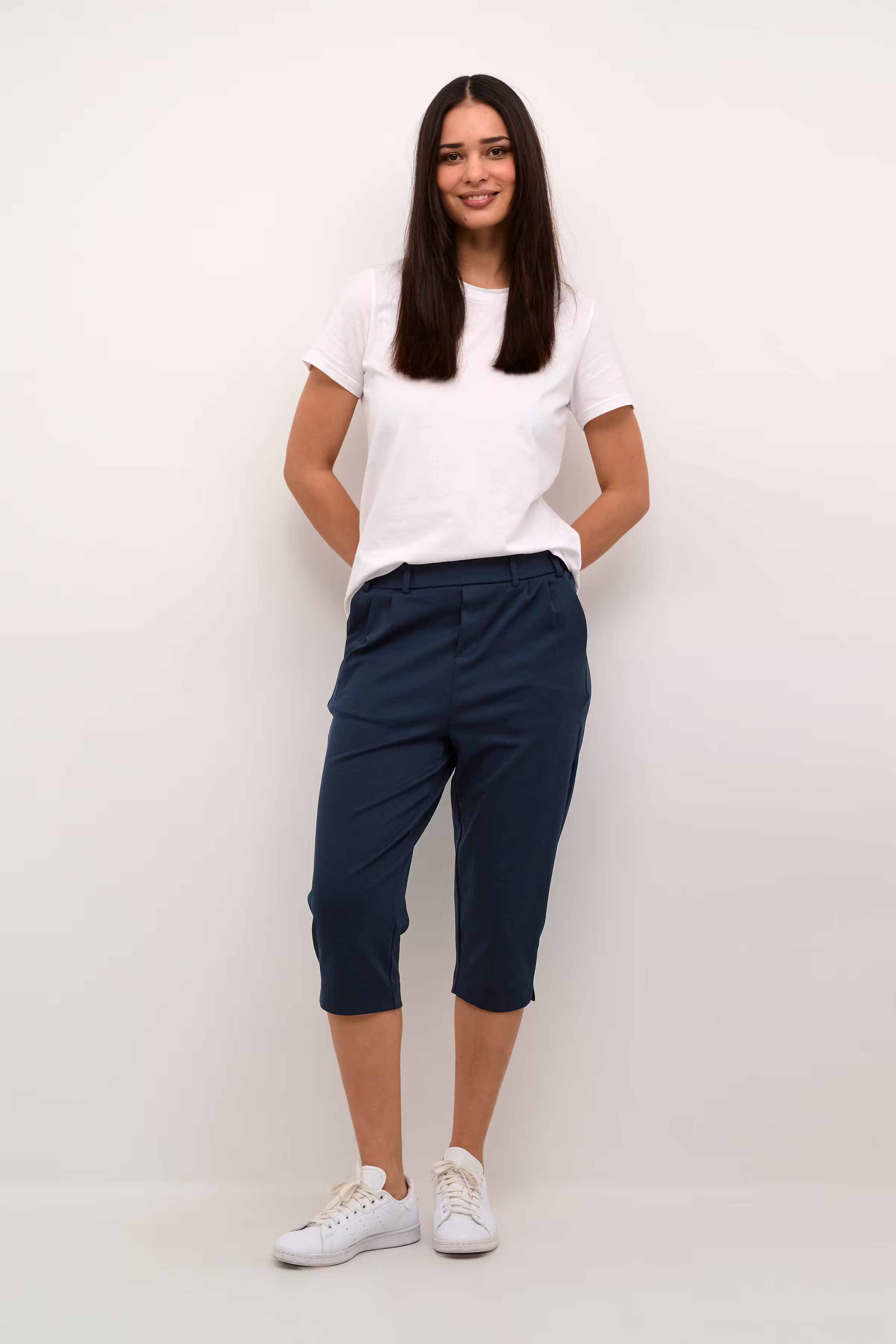 KAjenny Trousers LOOKBOOK FRONT 10508872-194020