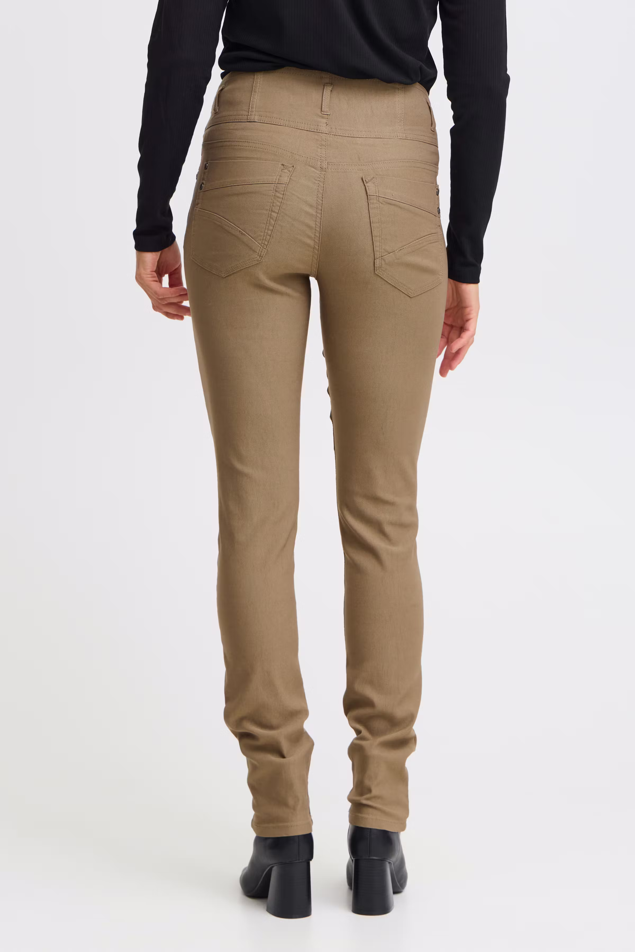 FRZALIN Bukser LOOKBOOK DETAIL 601749-181112