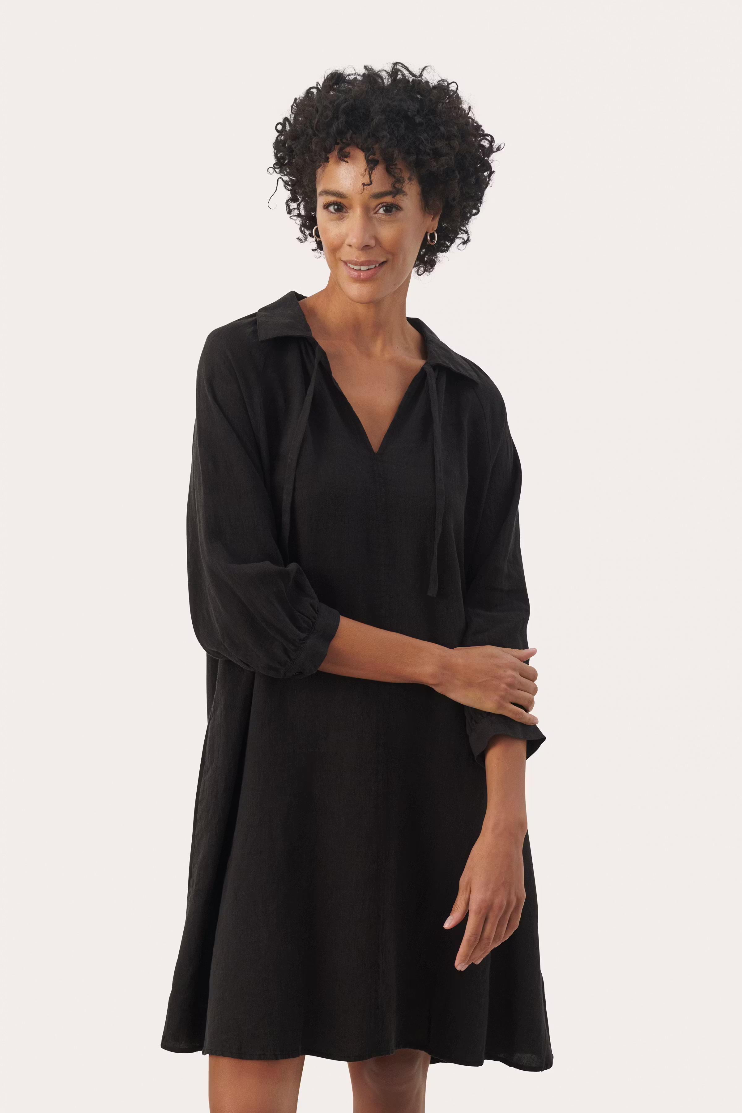 EronaPW Hørkjole LOOKBOOK FRONT 30308405-194008