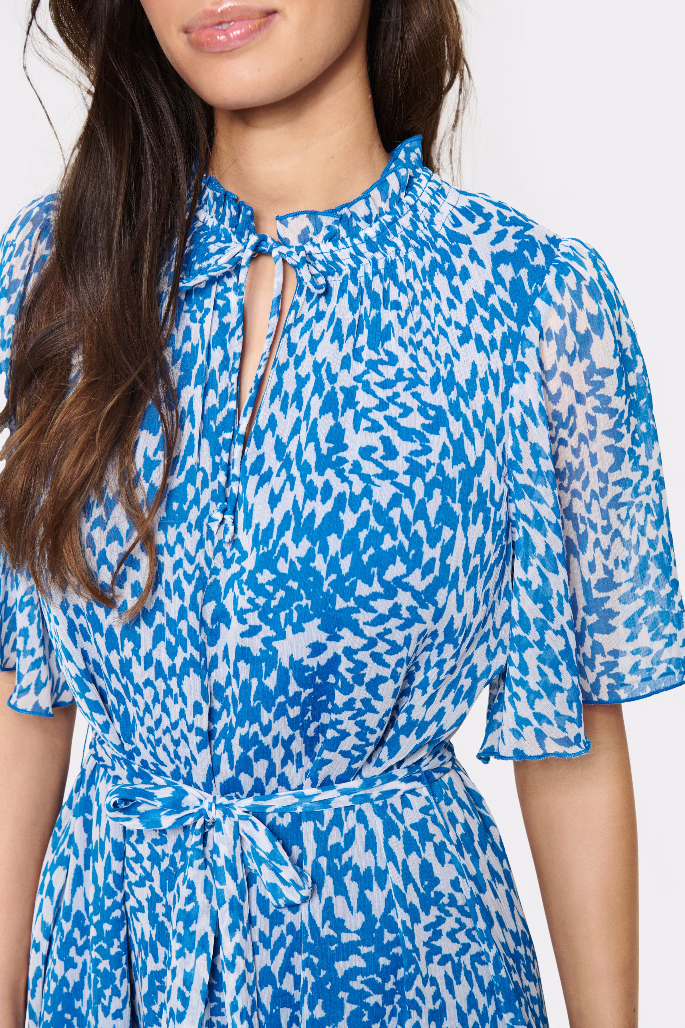 KesiaSZ Jurk LOOKBOOK DETAIL 30514077-303726