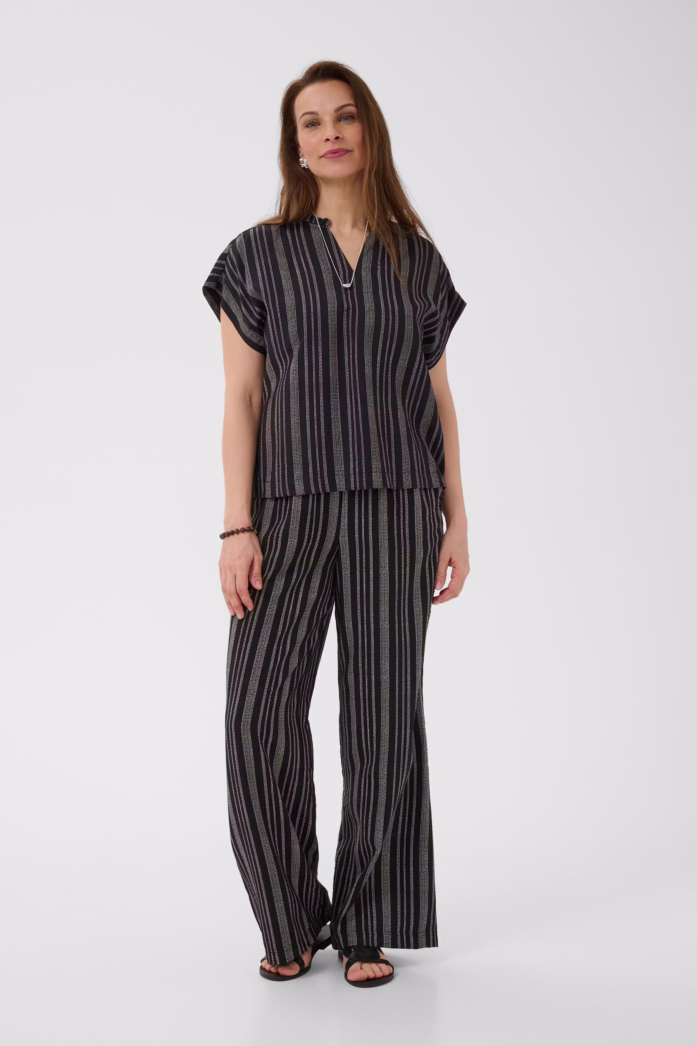 BPloretta Tunic LOOKBOOK FRONT 40200192-191322