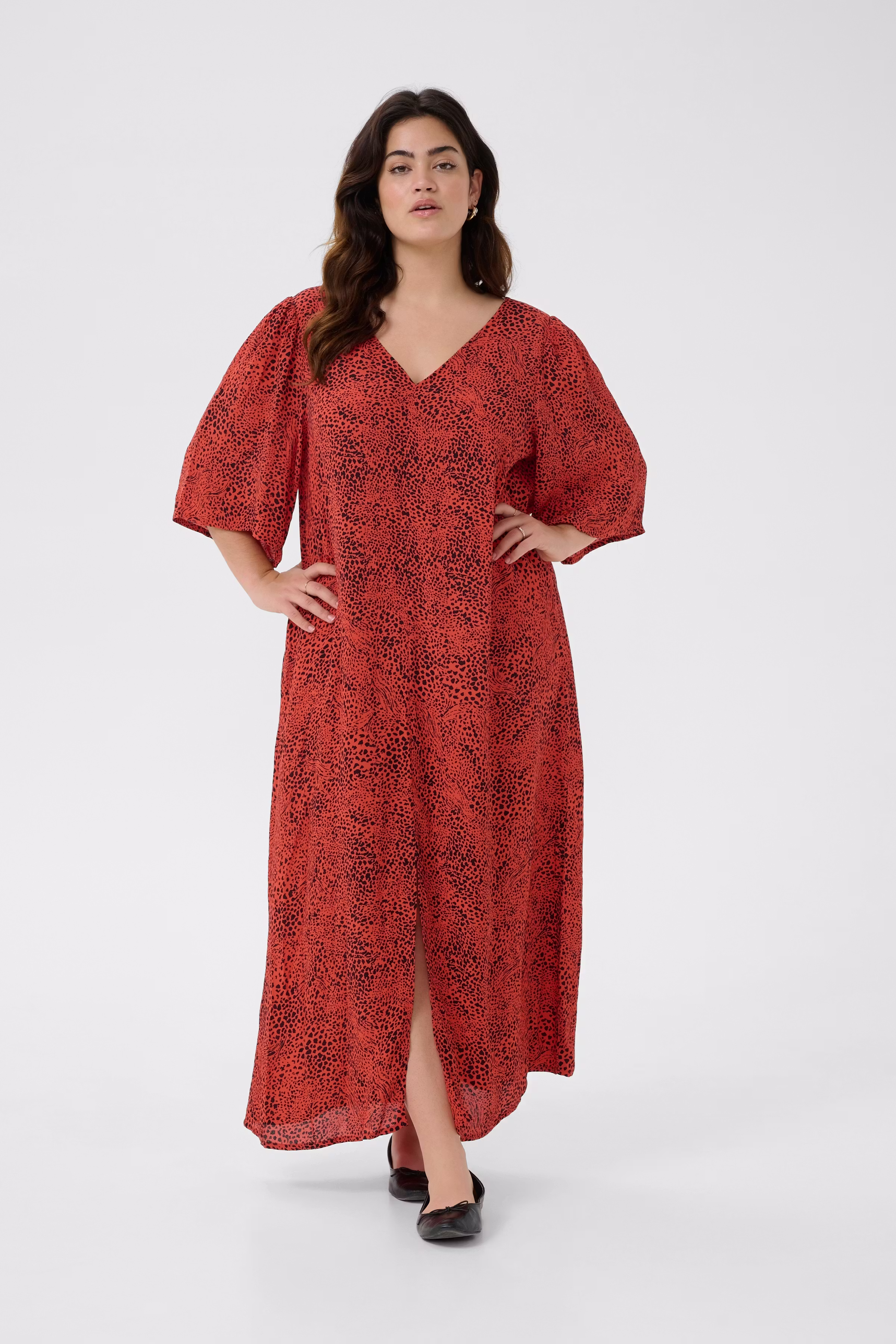 KCaliana Dress LOOKBOOK FRONT 10583150-107428