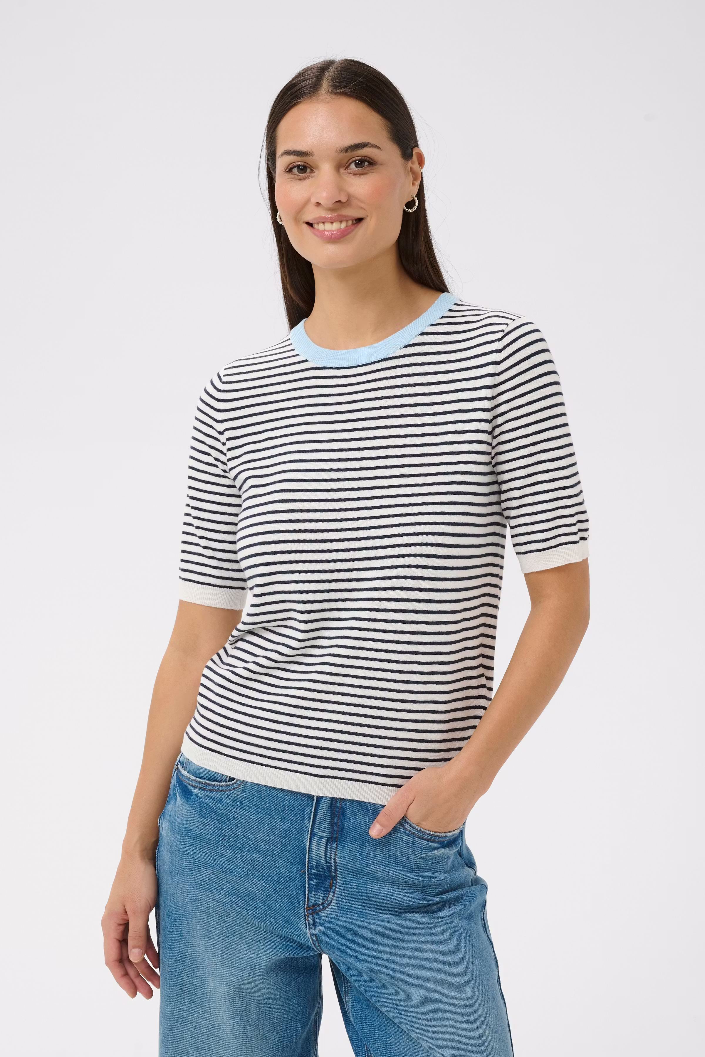 KAlizza Pullover LOOKBOOK FRONT 10511826-109521
