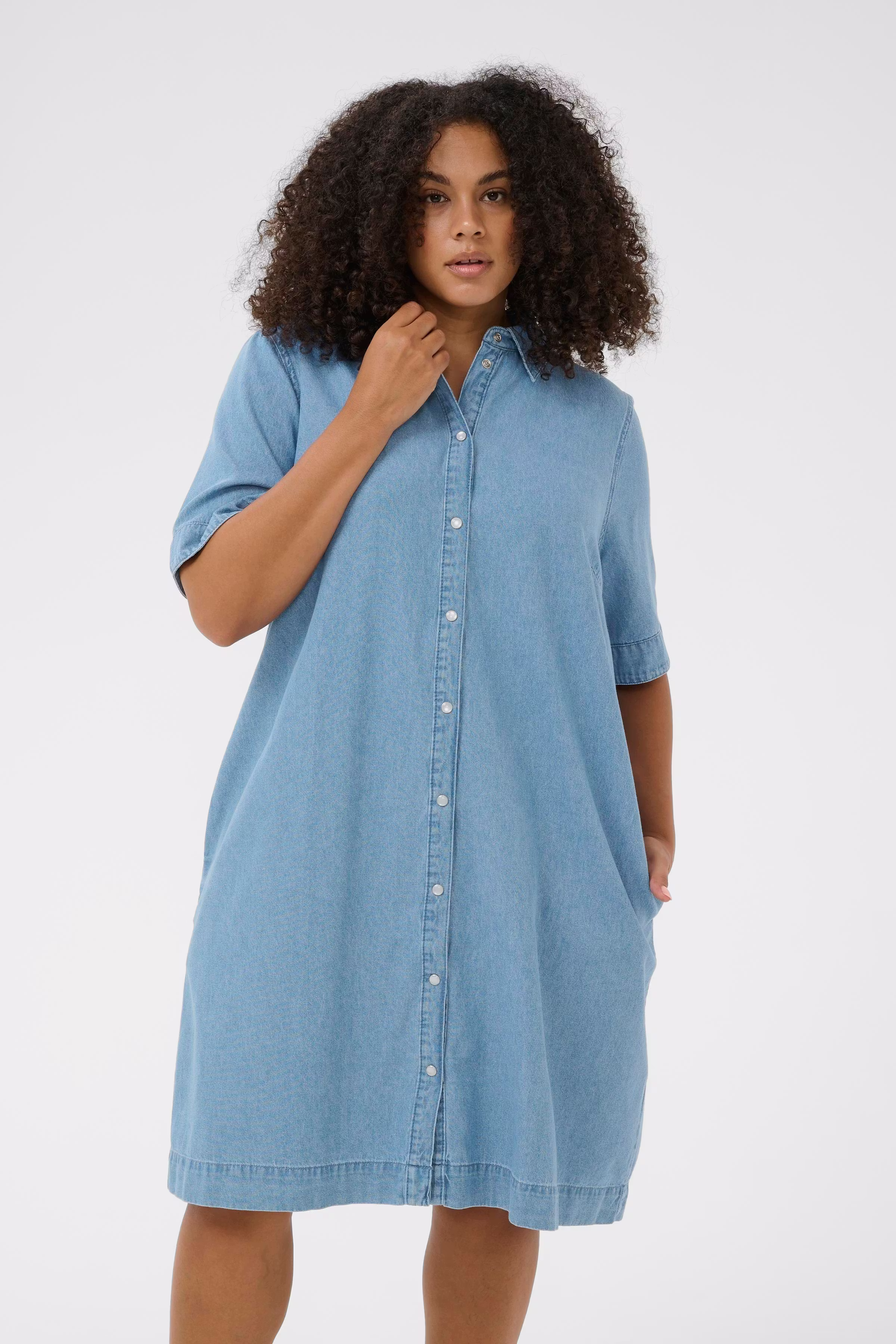 KCjada Kjole LOOKBOOK FRONT 10584173-105707