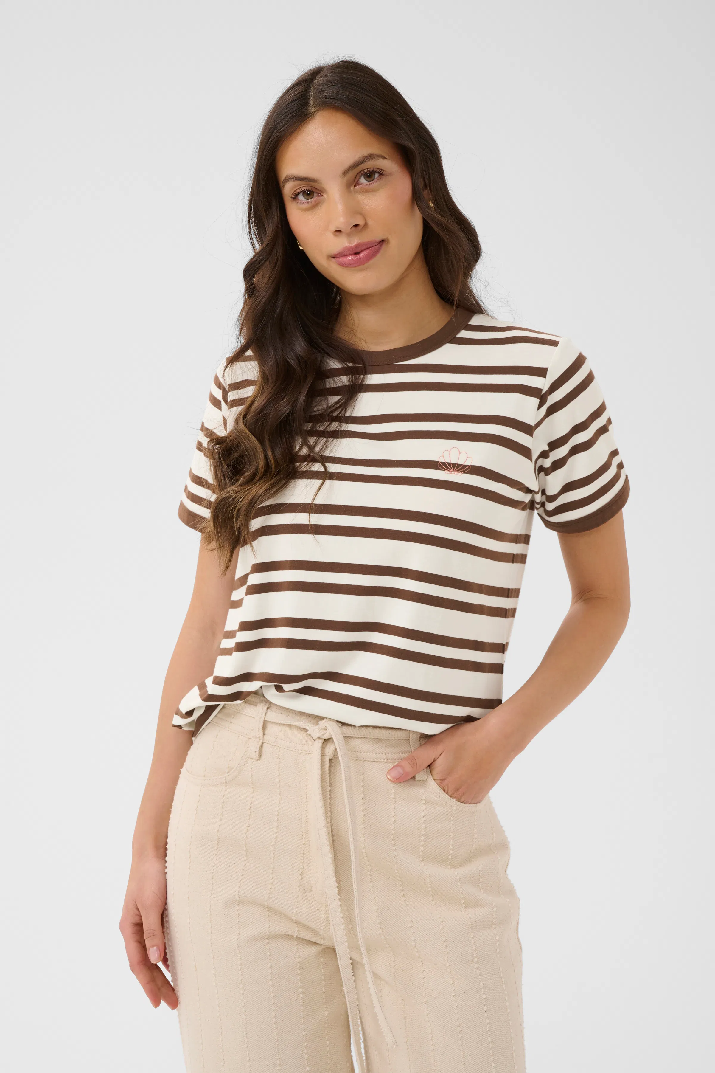 RenaldaSZ T-shirt LOOKBOOK FRONT 30515092-191224