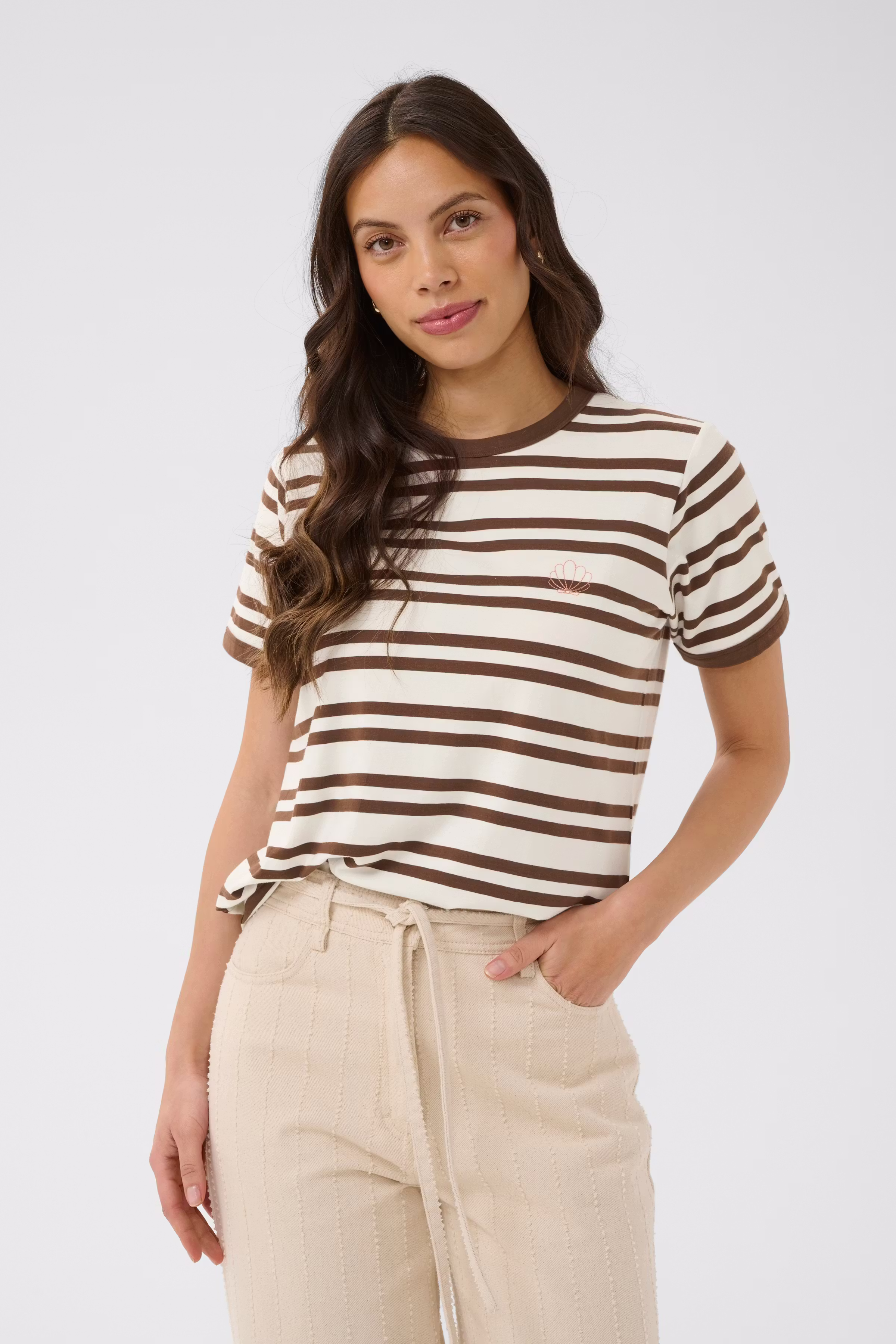 RenaldaSZ T-shirt LOOKBOOK FRONT 30515092-191224