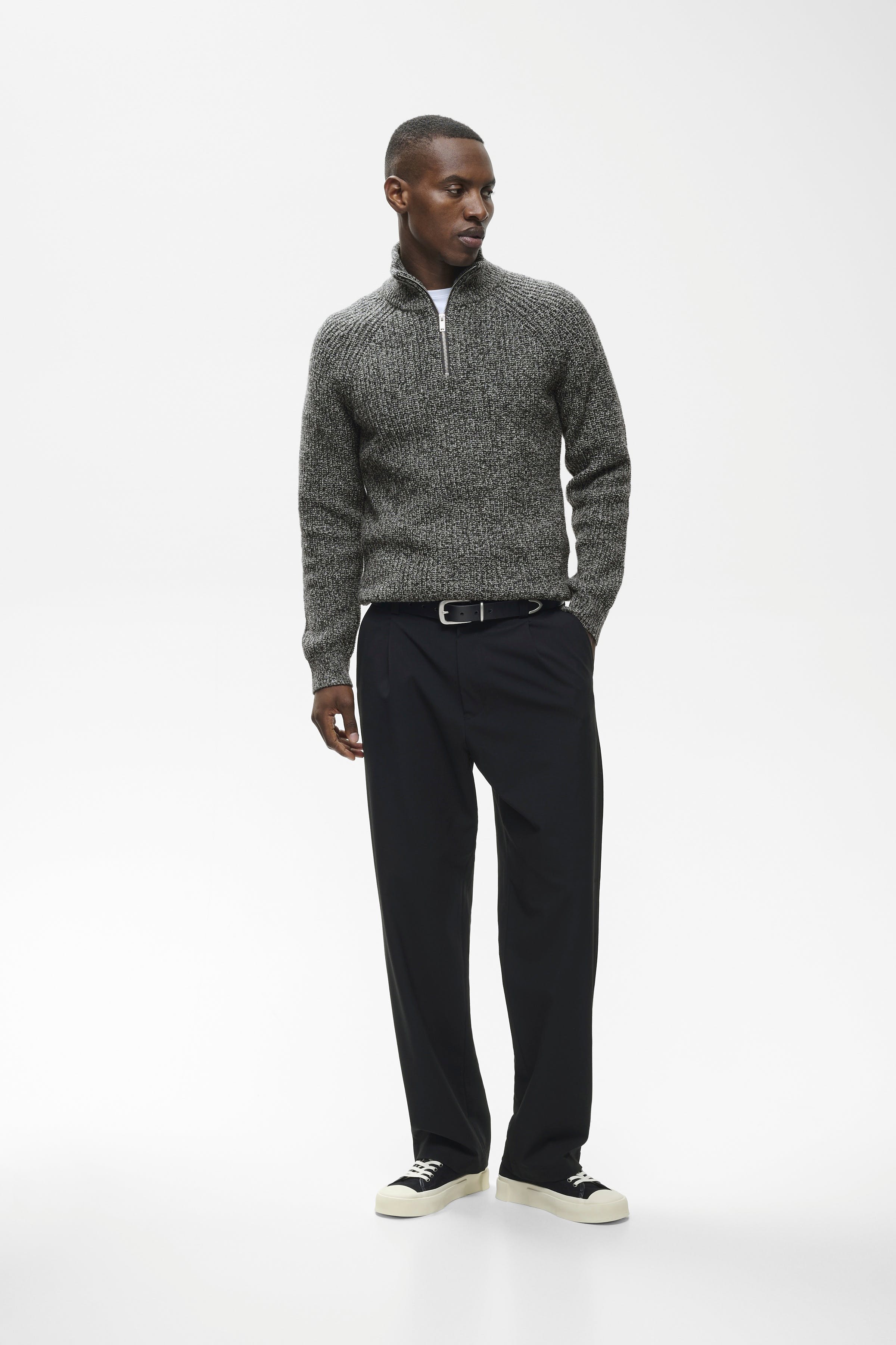 MAblimey Pullover LOOKBOOK FRONT 30209191-193910