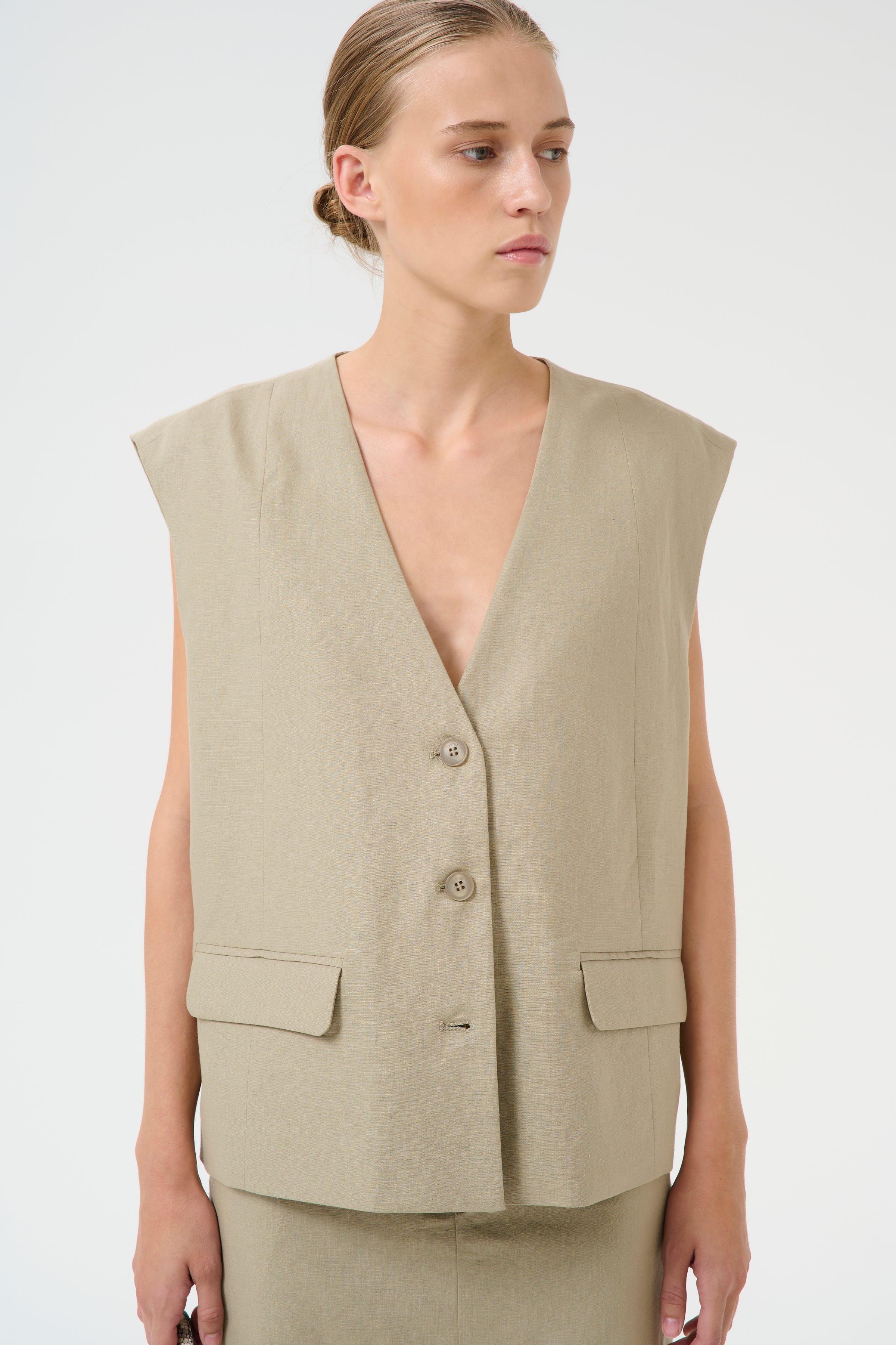 GZliane linne väst LOOKBOOK FRONT 10910239-170510