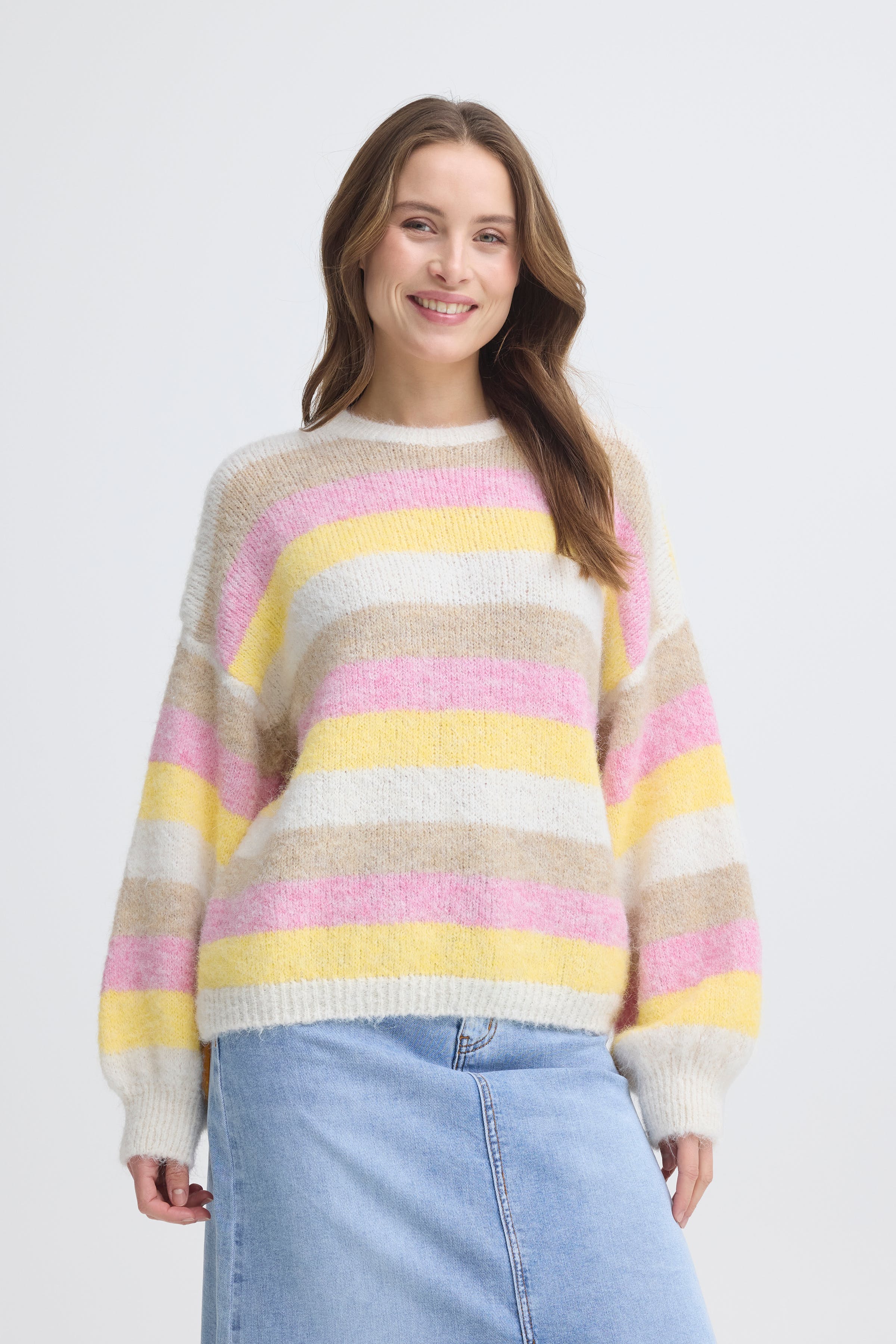 SBXLILIA Pullover LOOKBOOK FRONT 22101177-142311