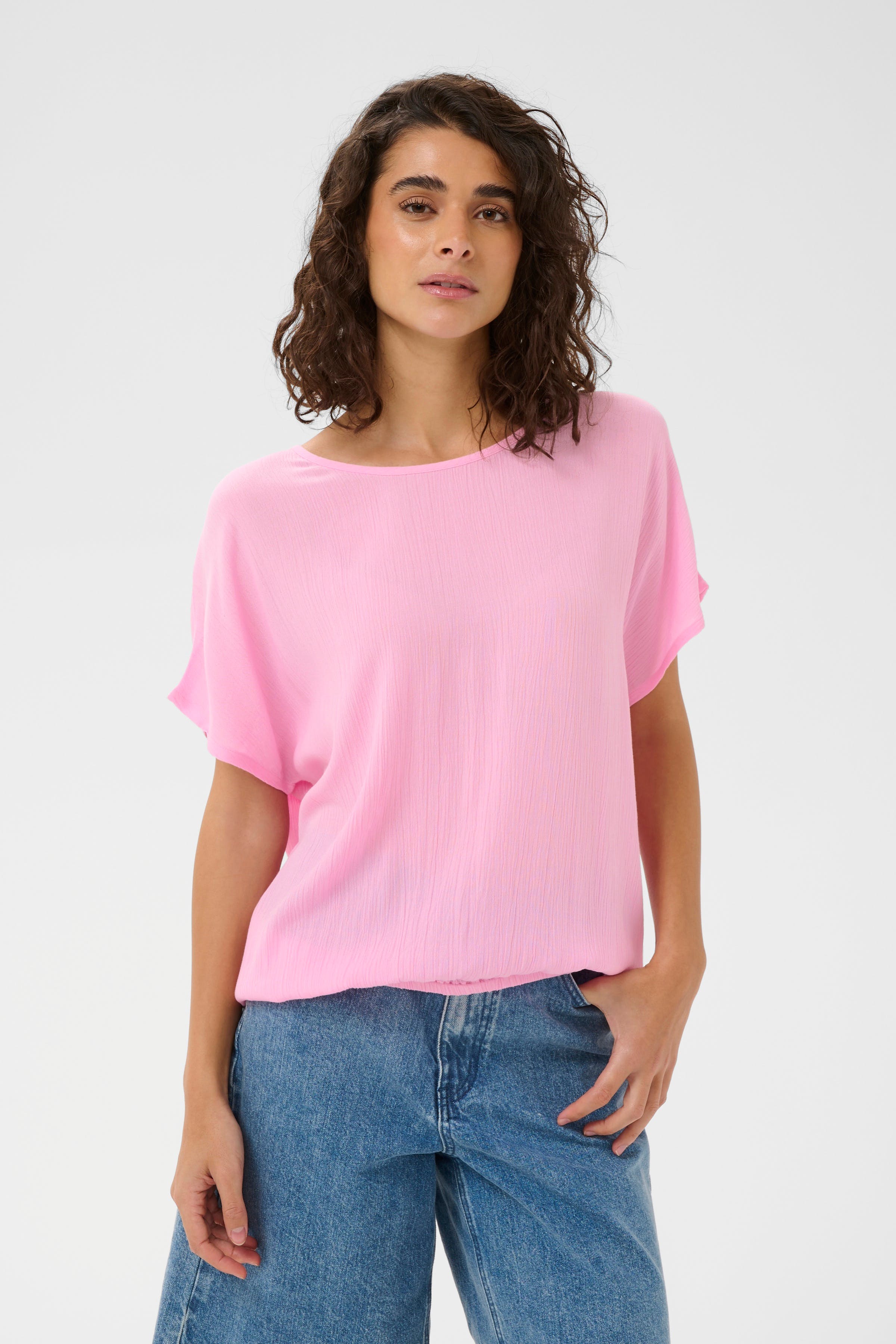 Amber Blus LOOKBOOK FRONT 10500781-152218