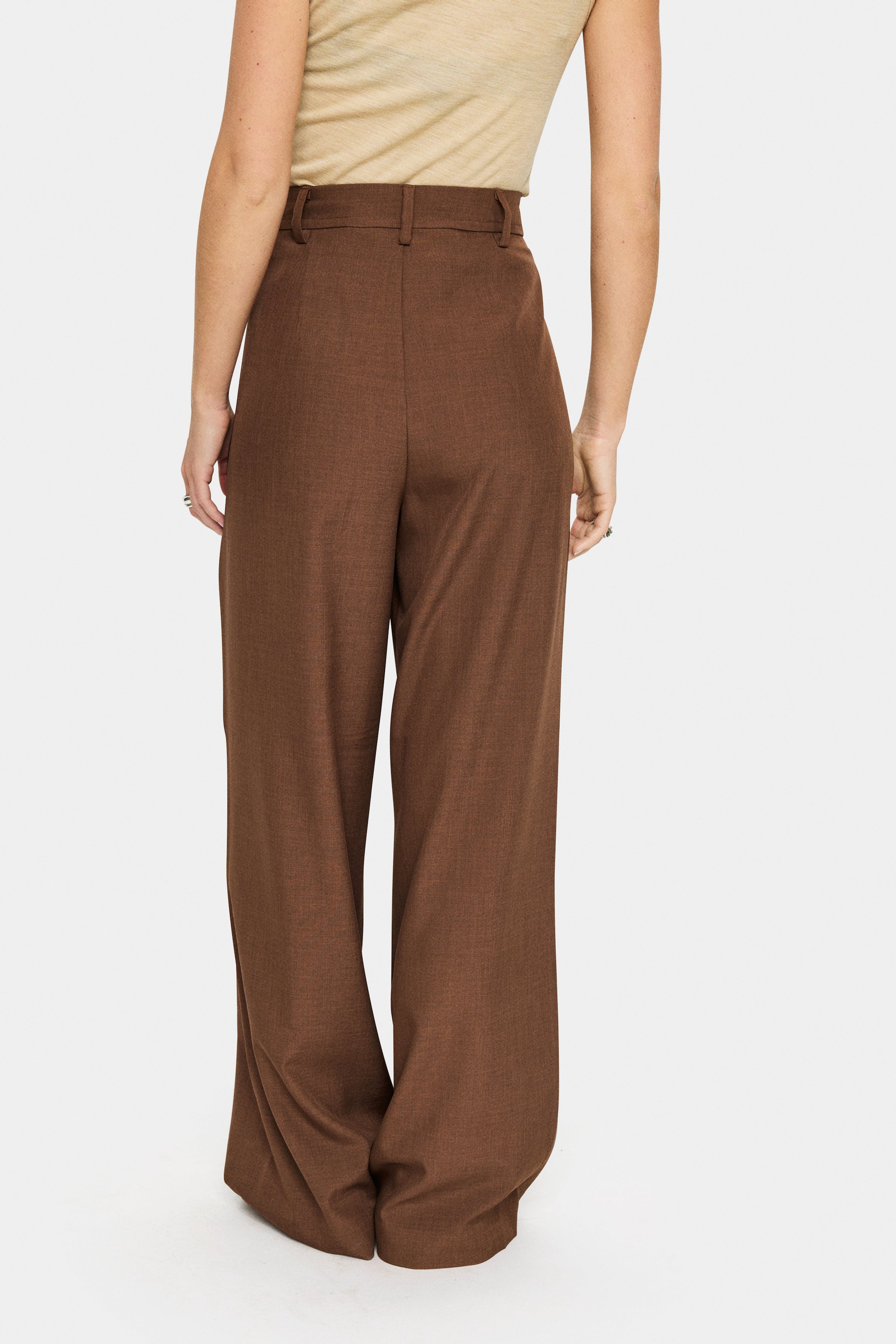 MaddisonSZ Trousers LOOKBOOK BACK 30514418-191224