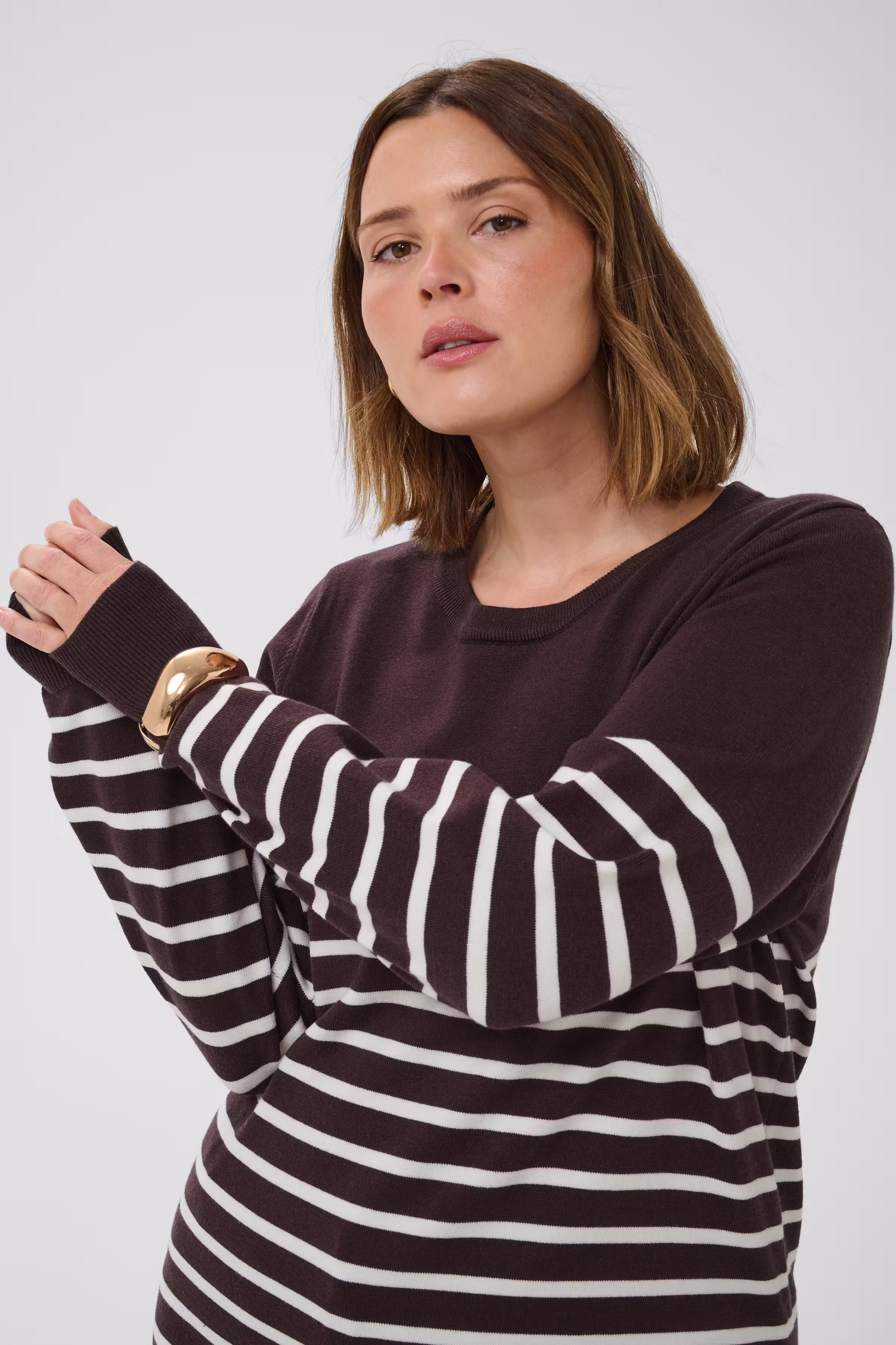 KCliona Pullover LOOKBOOK DETAIL 10584433-109820