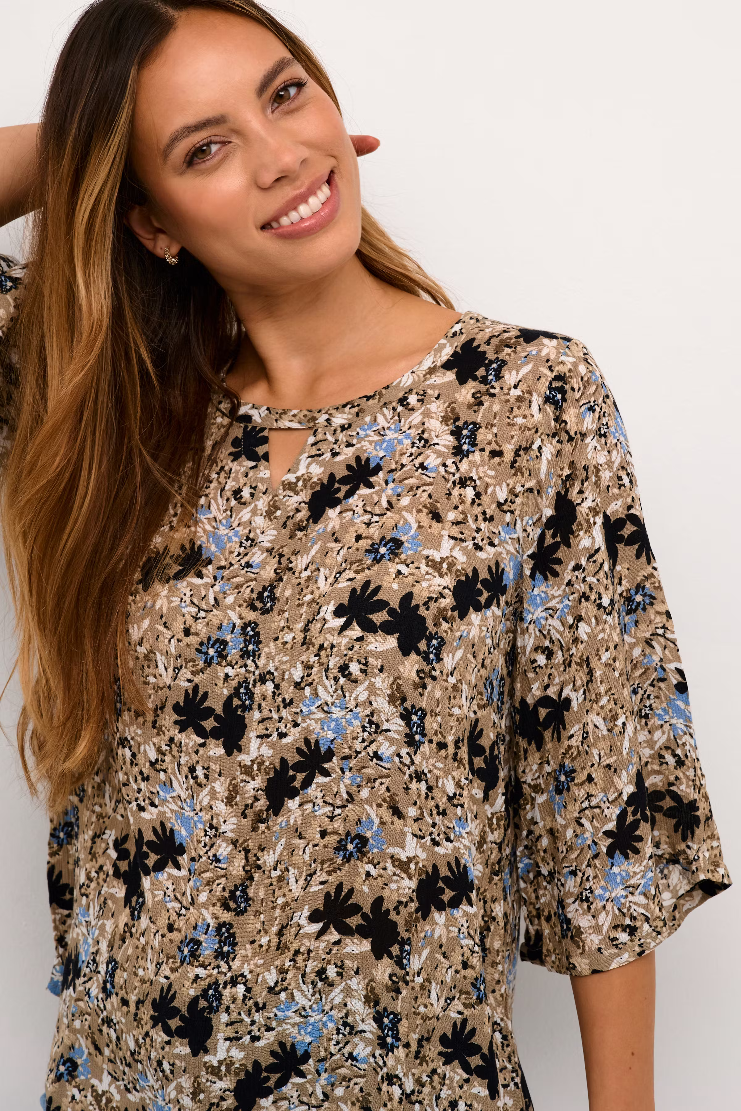 KAriana Bluse LOOKBOOK DETAIL 10508281-105780