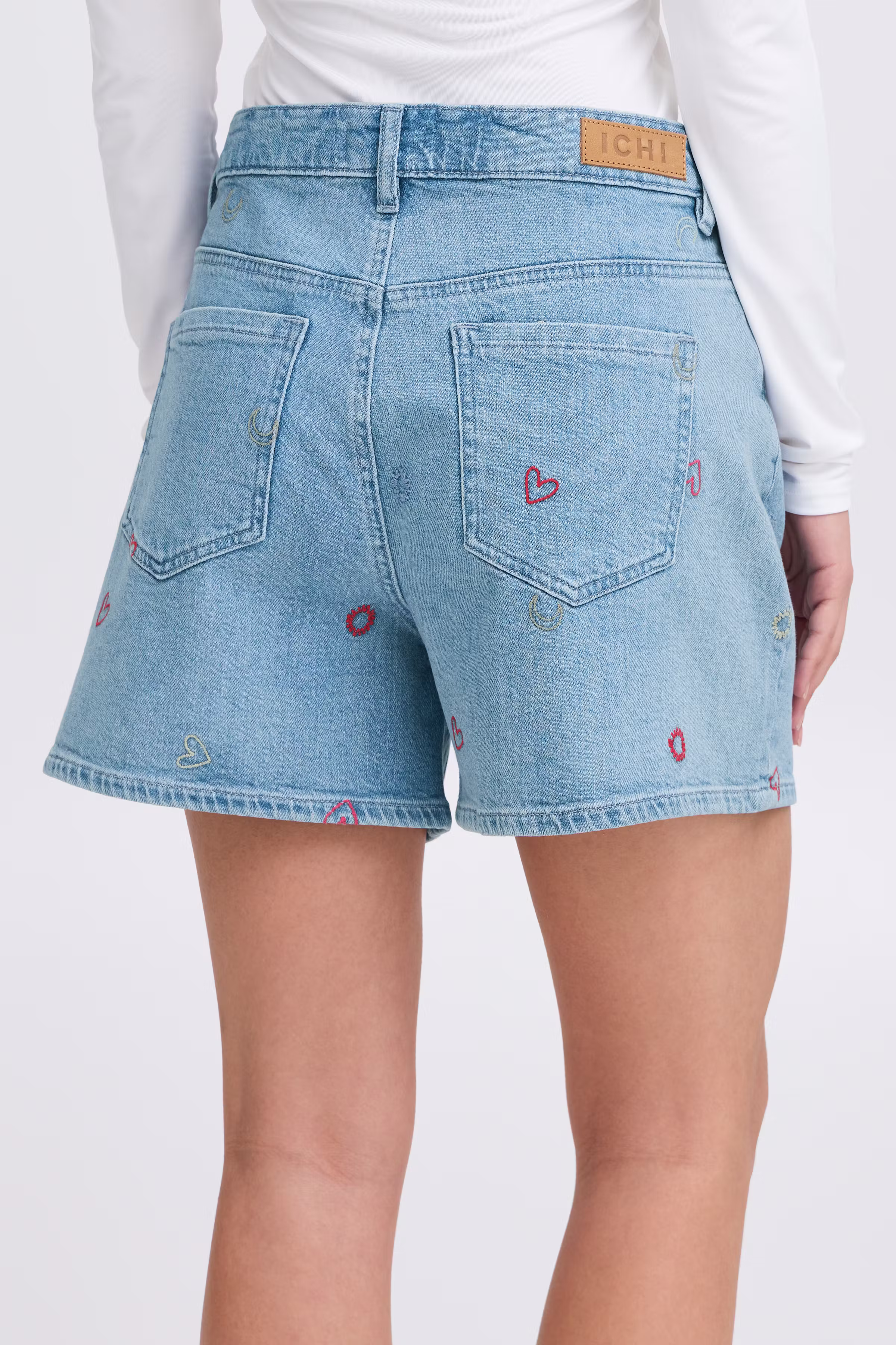 IHJAELLA Shorts LOOKBOOK DETAIL 20123637-200792