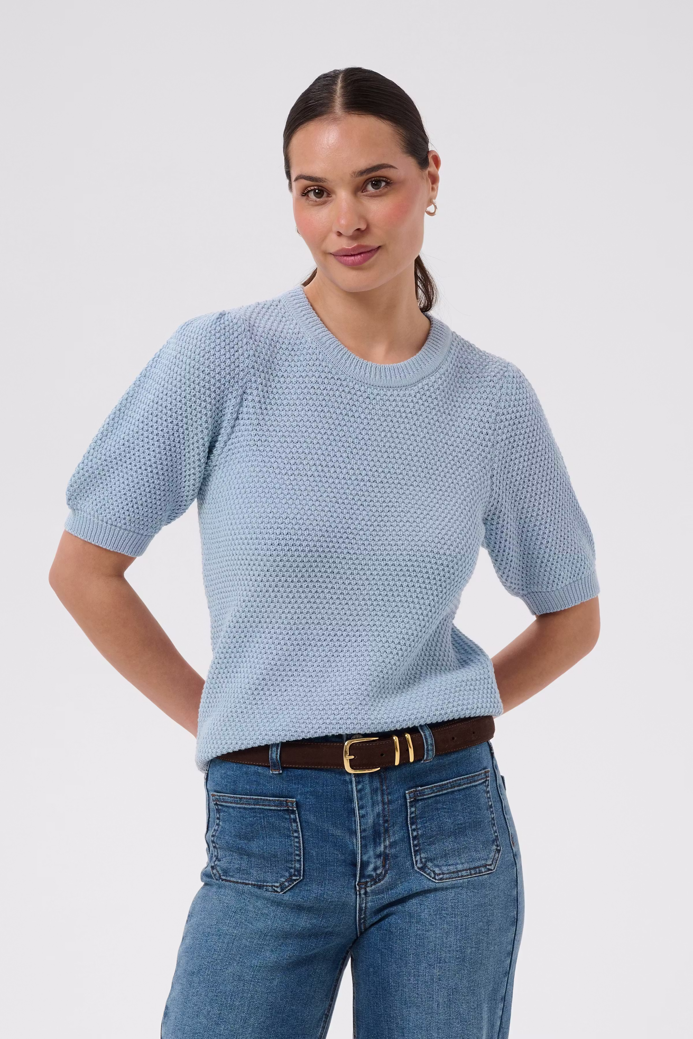 KAvivian Pullover LOOKBOOK FRONT 10511817-154008