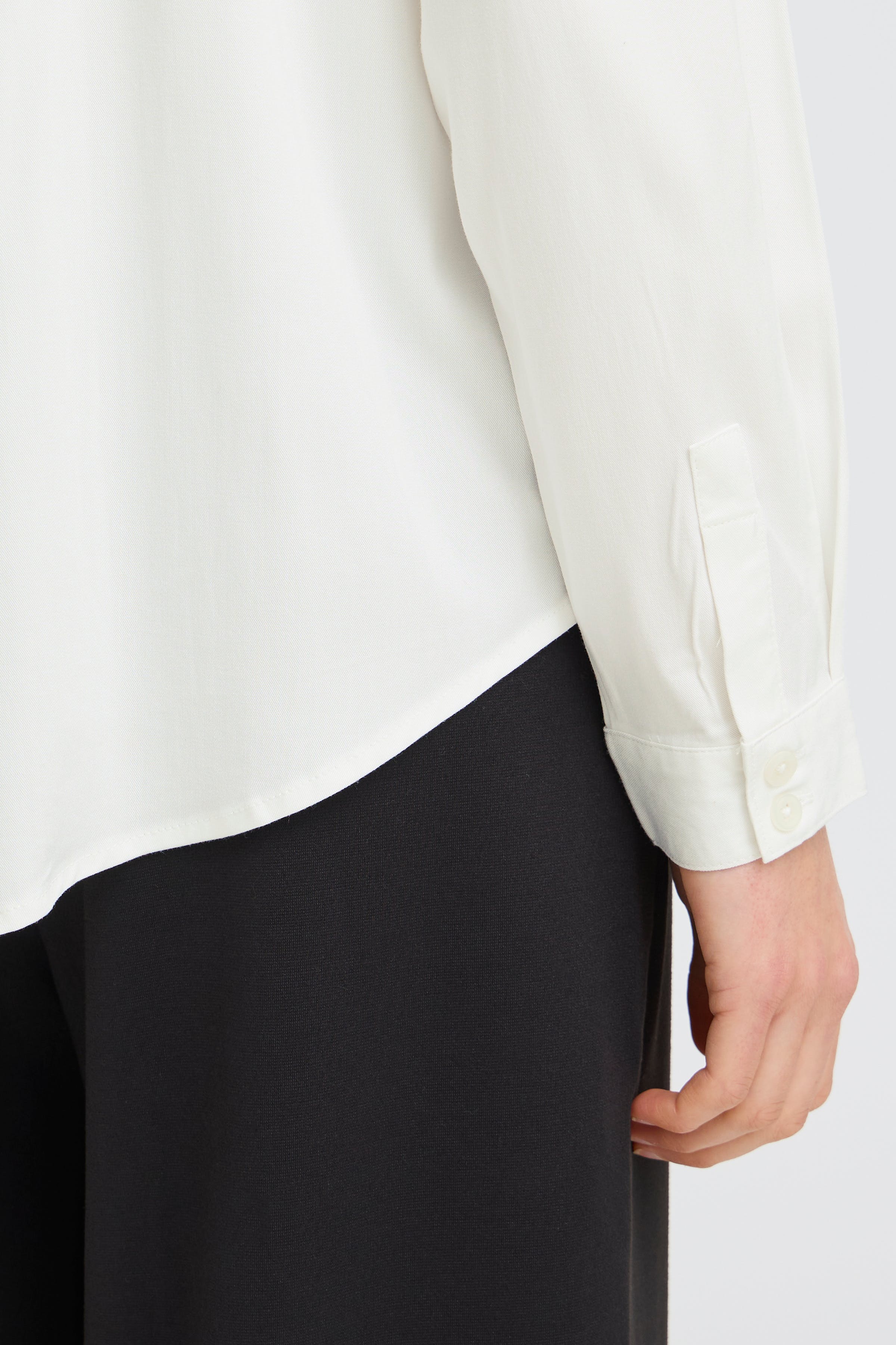 FRJUSTINA Shirt LOOKBOOK DETAIL 20614070-114800