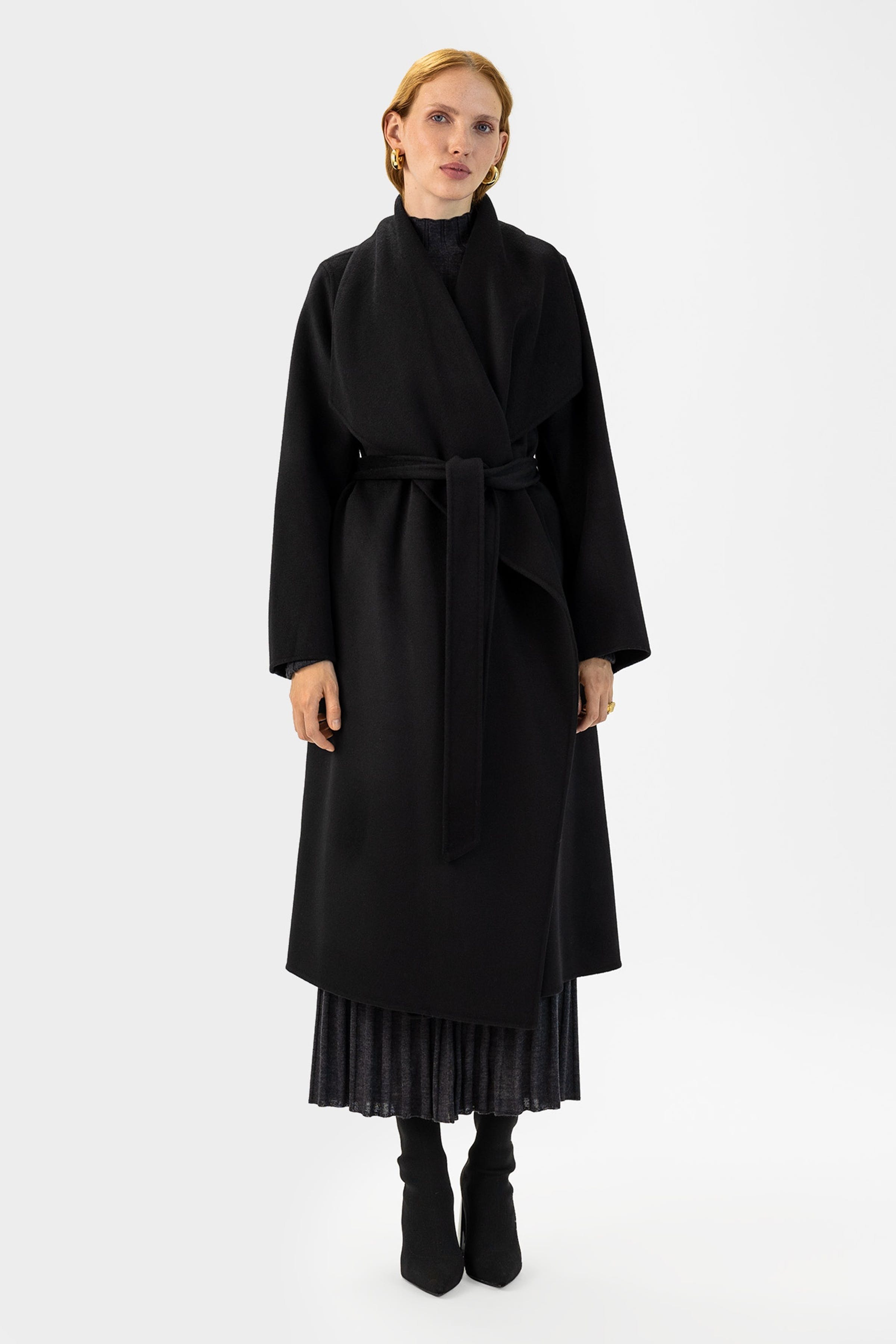 CARRIE Coat LOOKBOOK FRONT 30600285-BK999