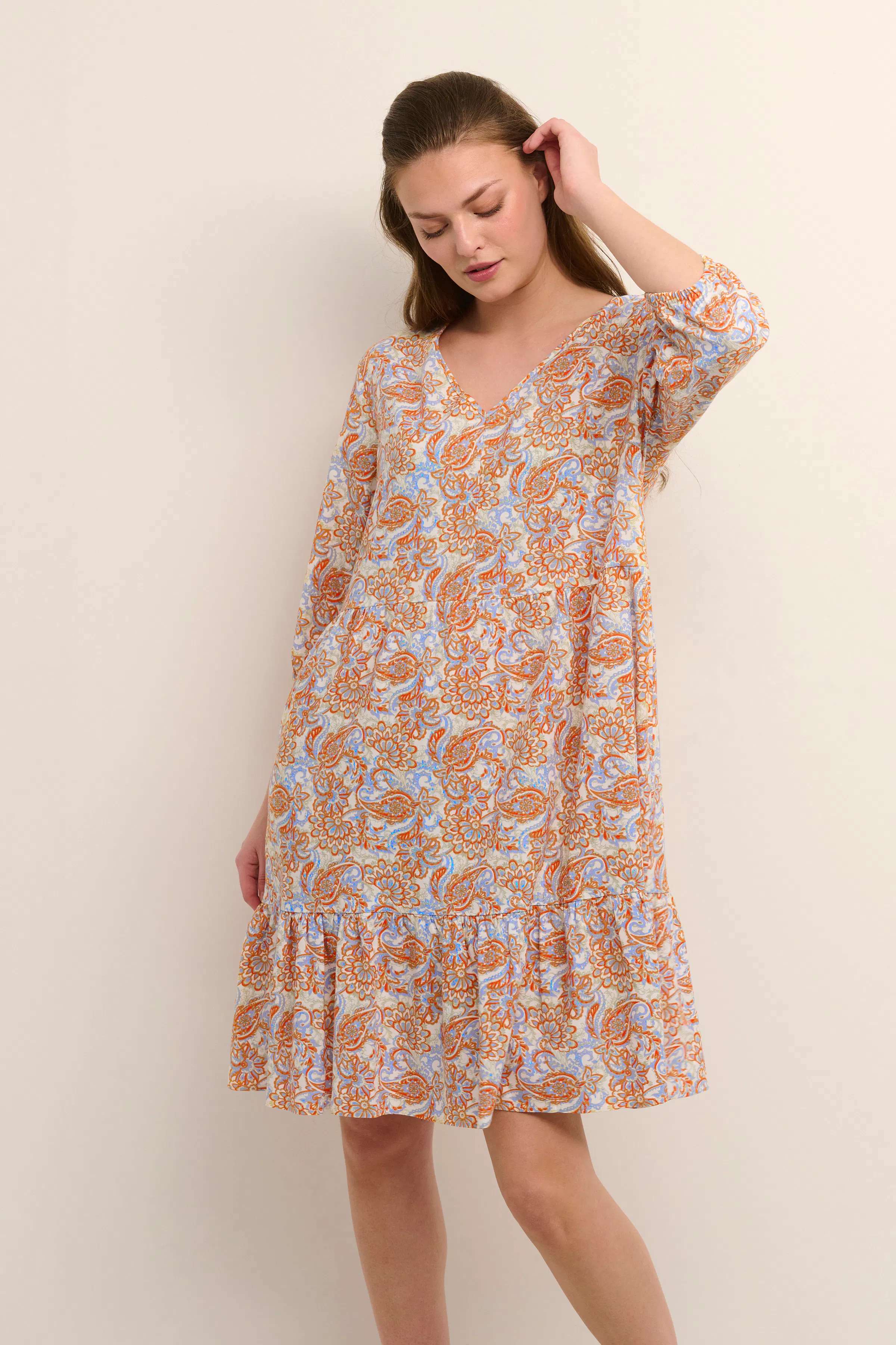 CRVenta Linne Klänning LOOKBOOK FRONT 10609852-102739