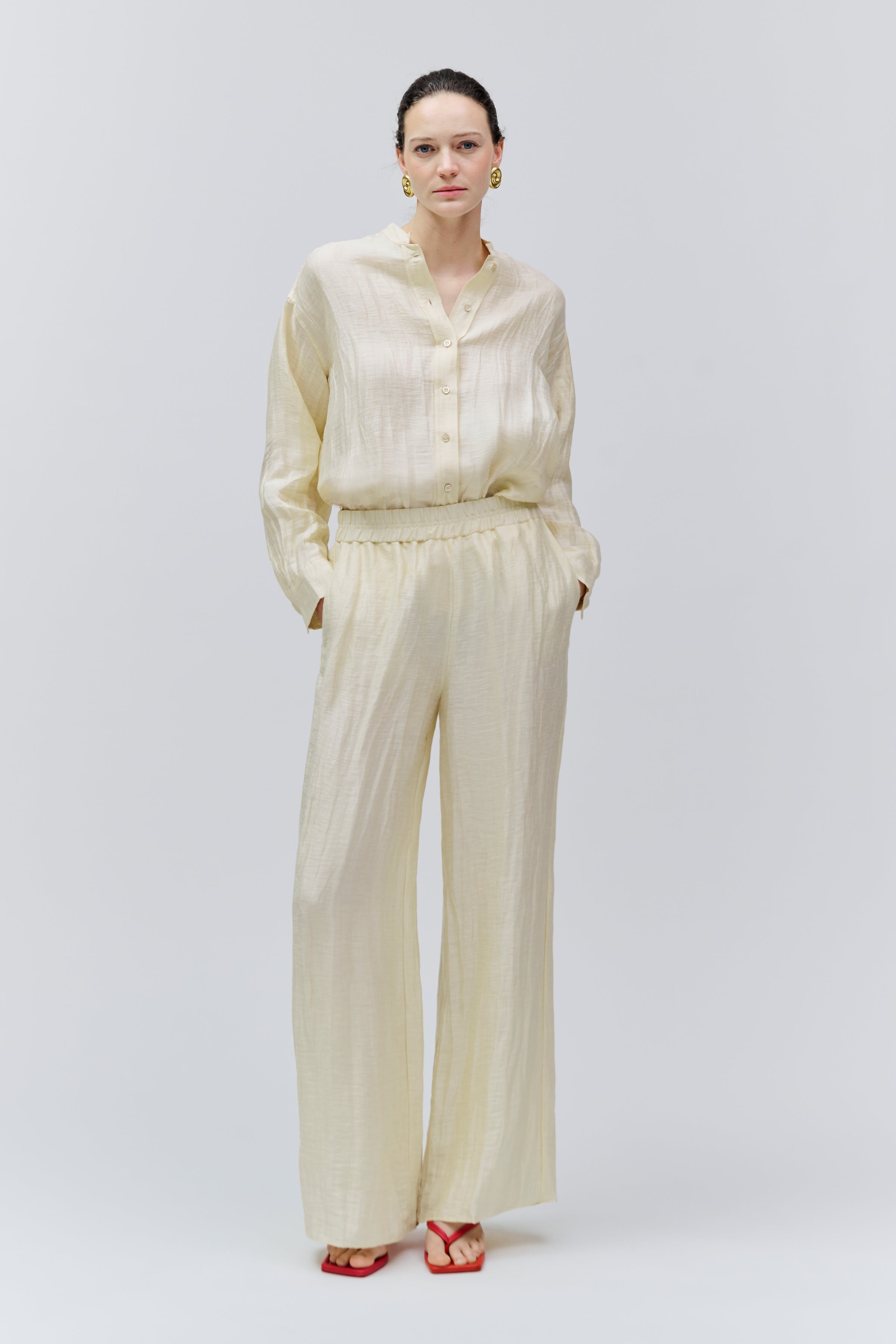 PIA Trousers LOOKBOOK FRONT 30600638-BE458