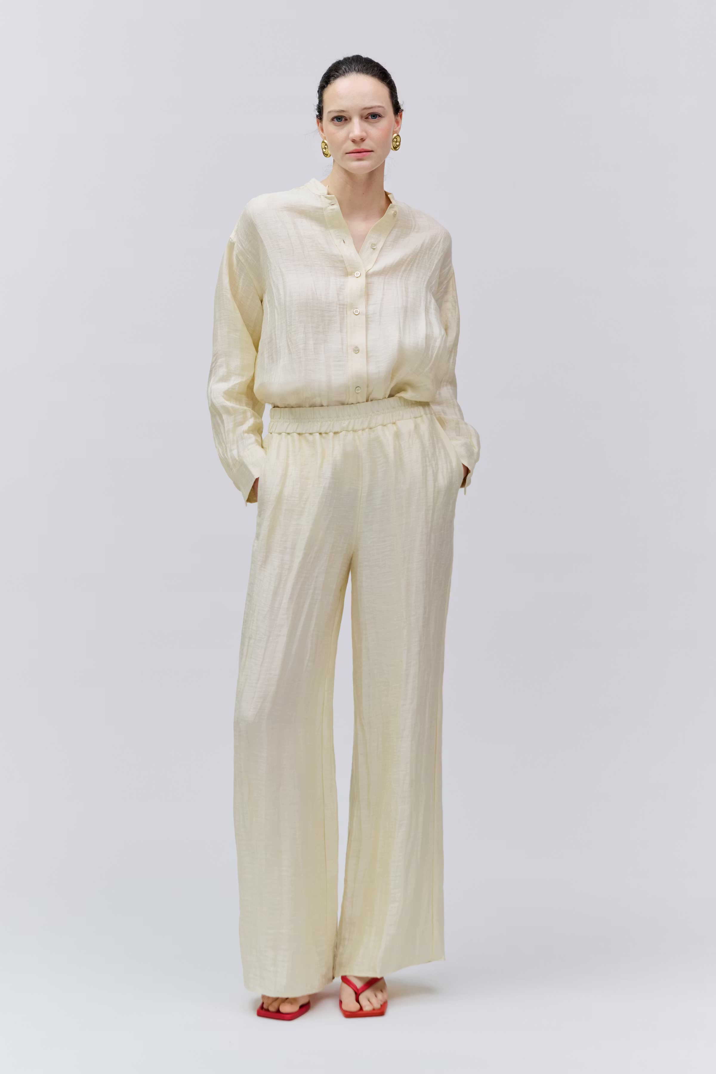 PIA Trousers LOOKBOOK FRONT 30600638-BE458