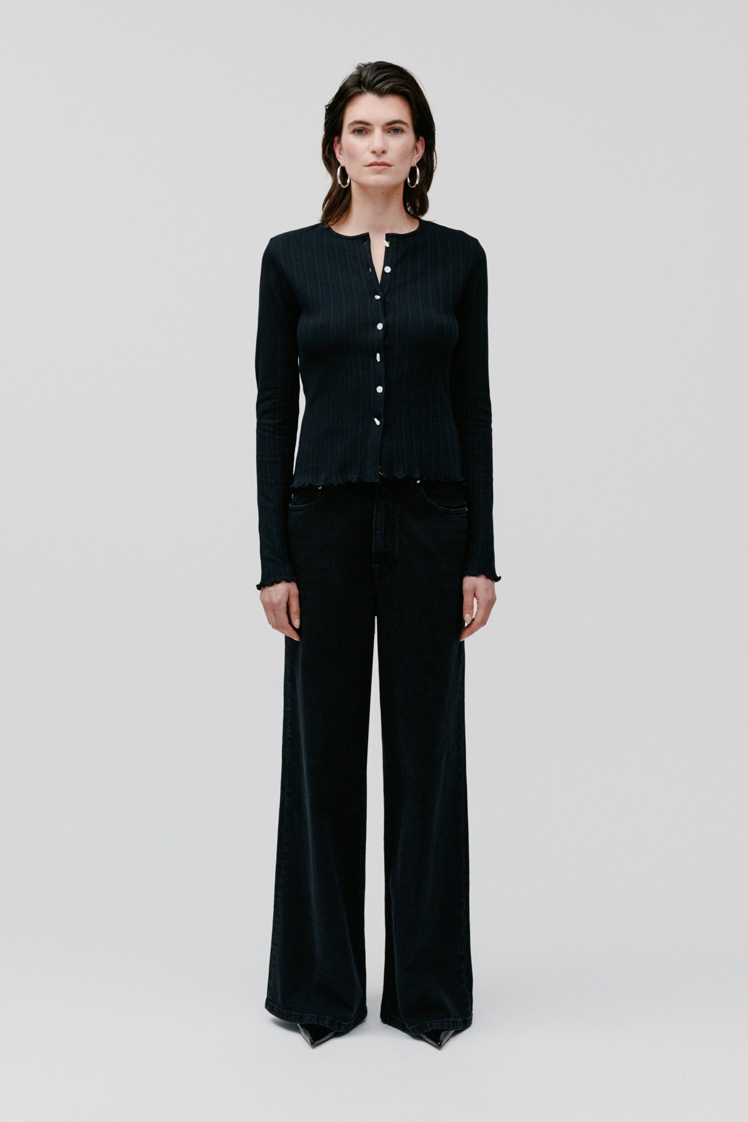 KAMILLE Top LOOKBOOK FRONT 30600735-BK999