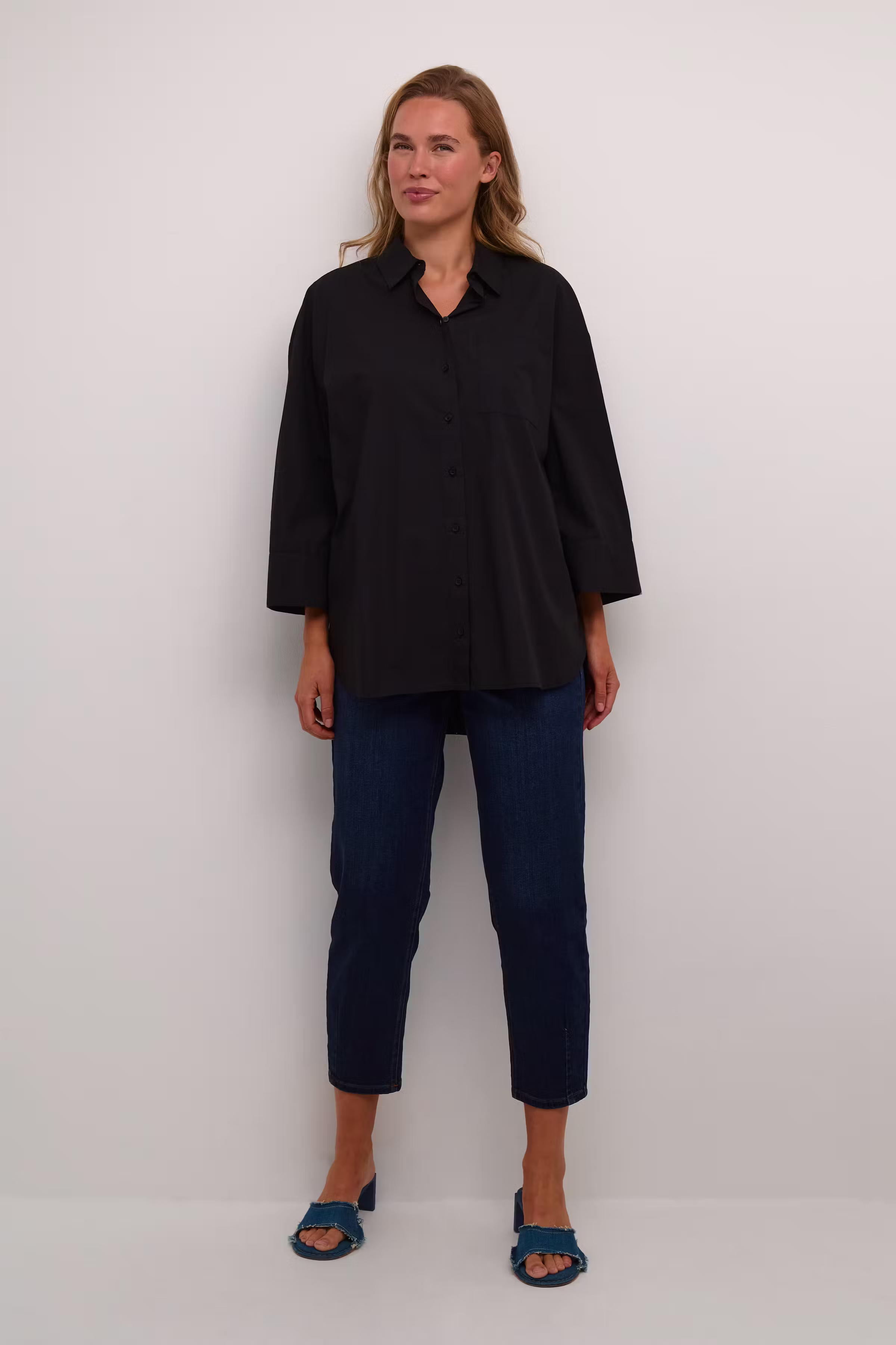 KAerika Bluse LOOKBOOK FRONT 10508339-100121