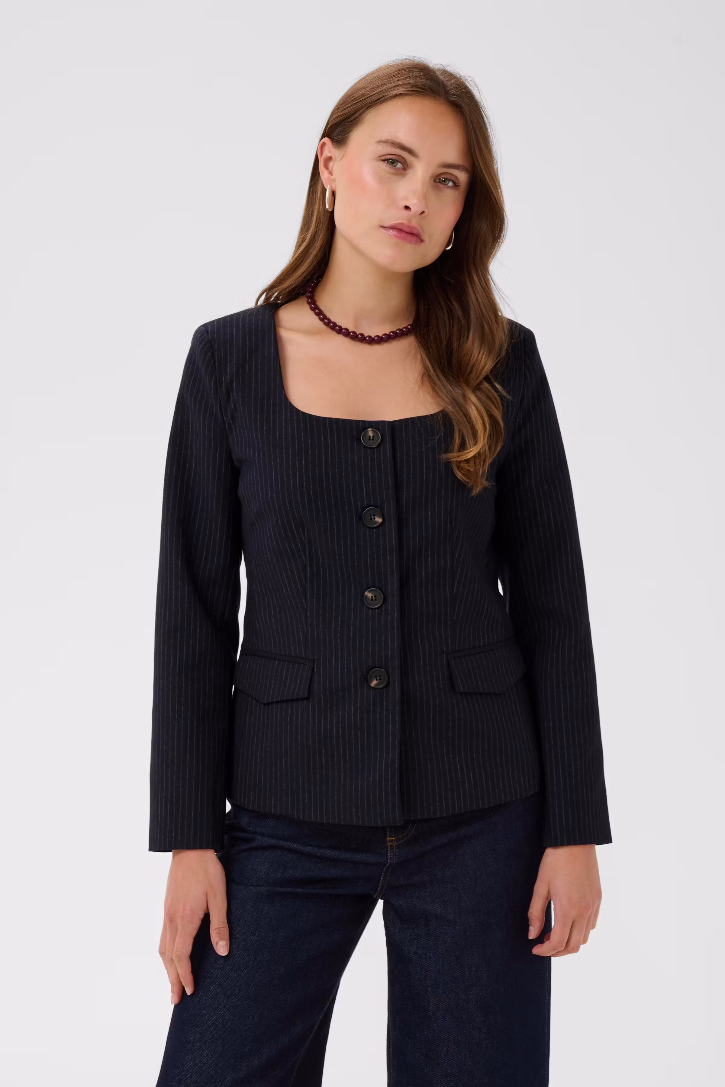 TylerSZ Blazer LOOKBOOK FRONT 30515369-305229