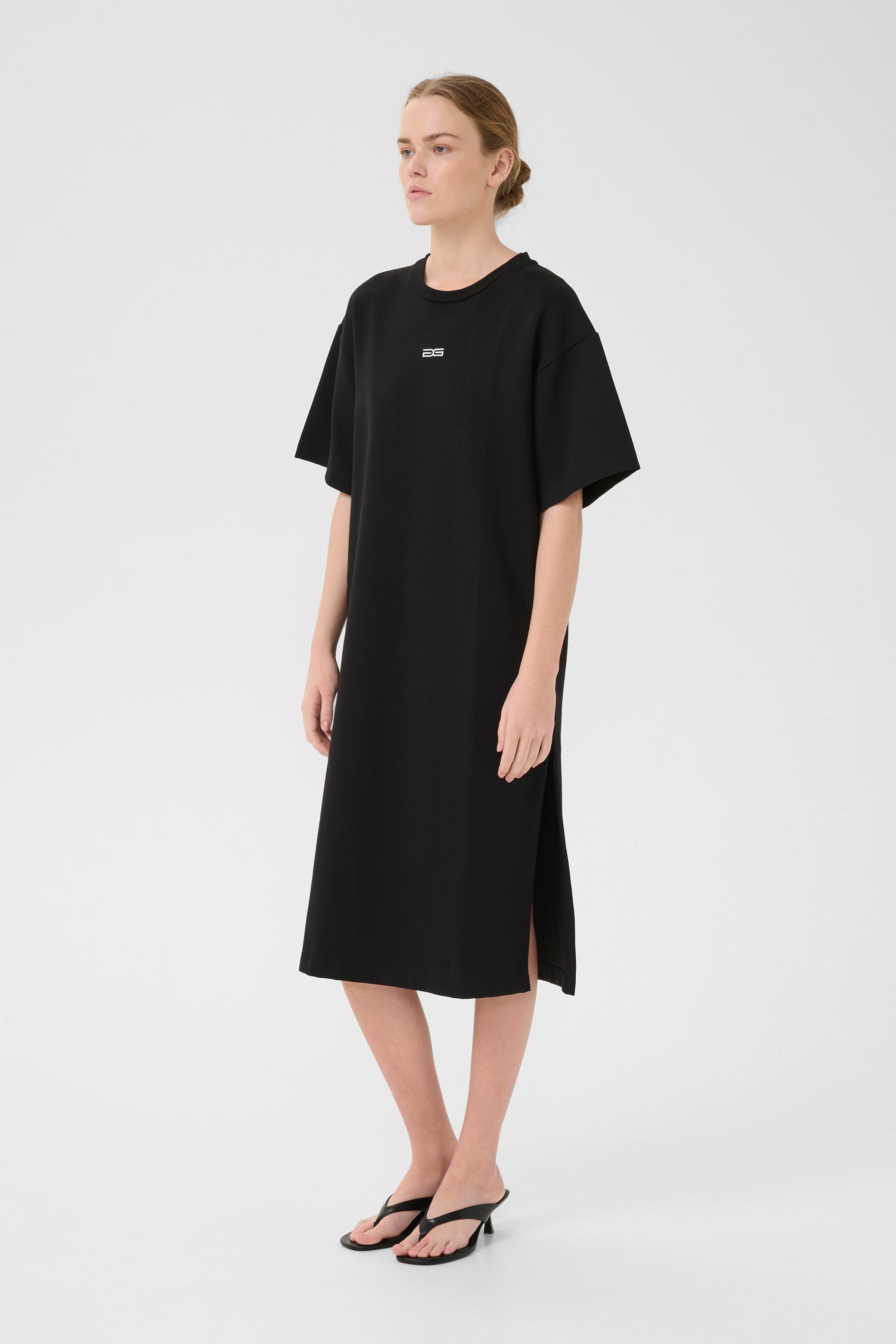 GZimina T-shirt LOOKBOOK FRONT 10910335-100017