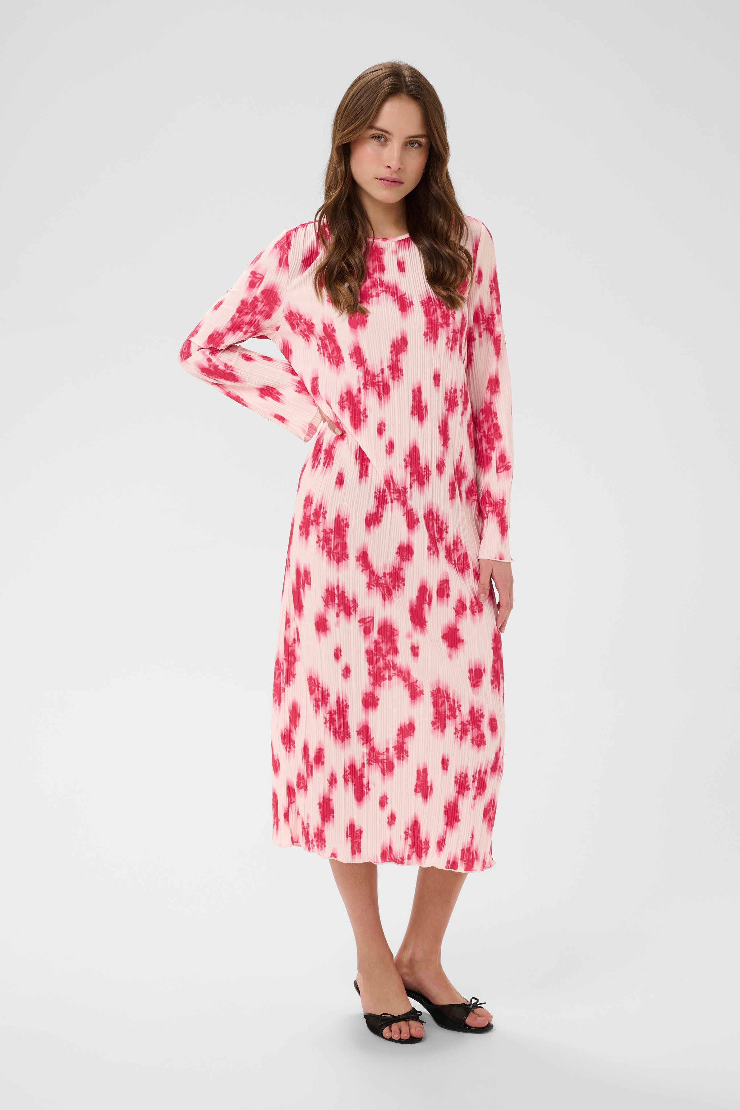 MuniSZ Jurk LOOKBOOK FRONT 30514678-304429