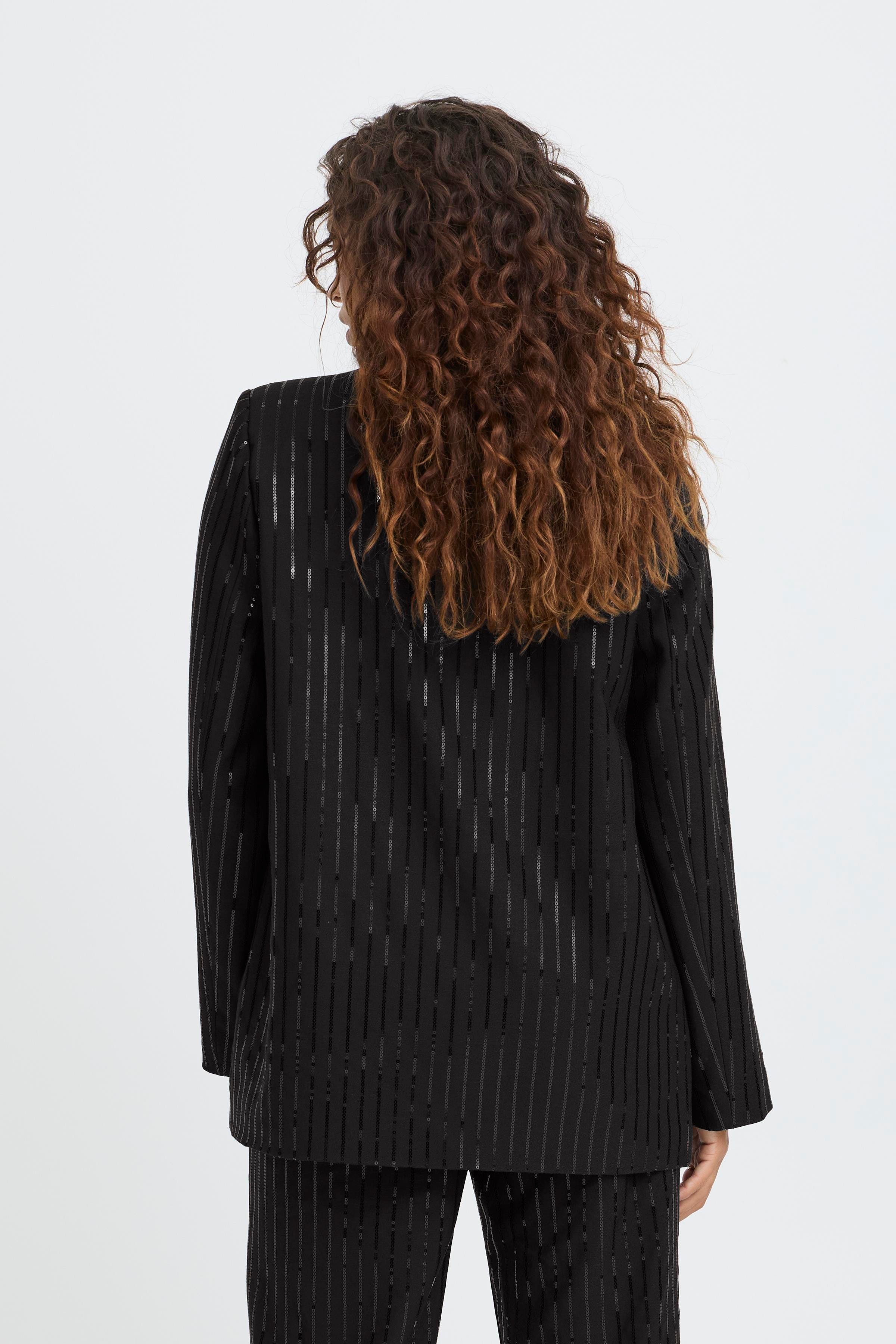 SBIVY Blazer LOOKBOOK BACK 22101120-190303